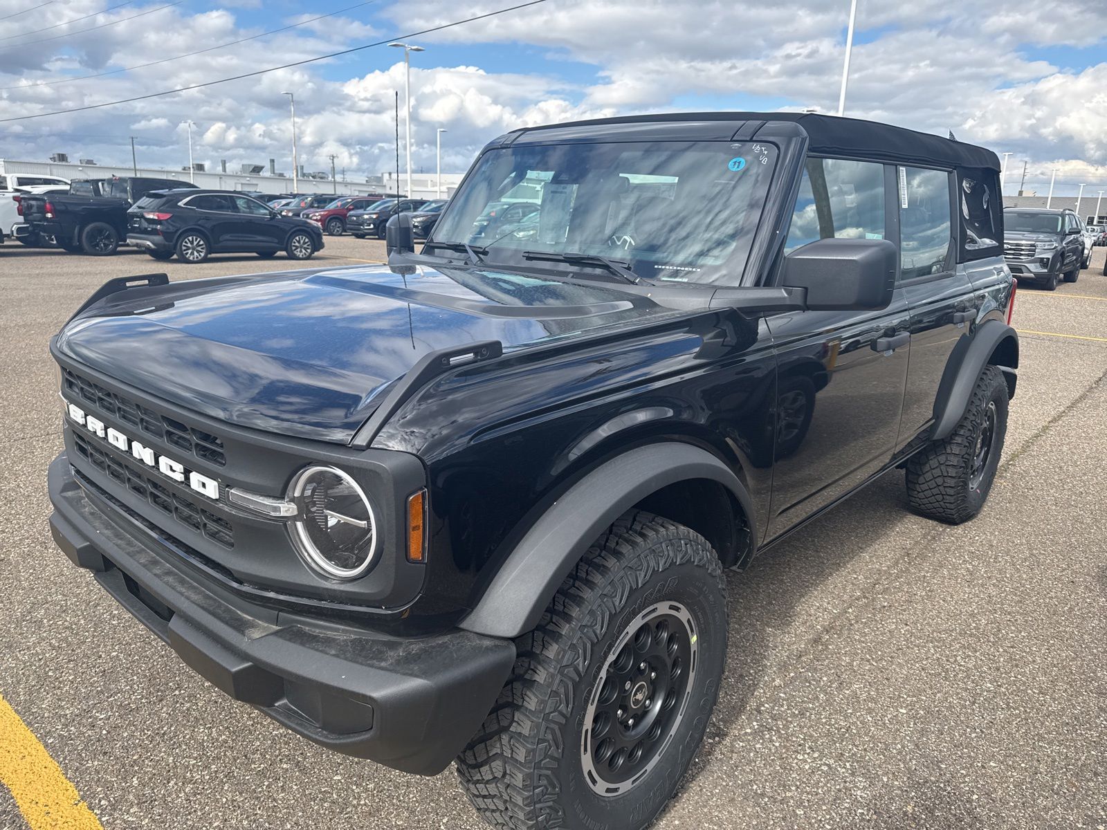 Thumbnail: 2026 Ford Bronco - 25