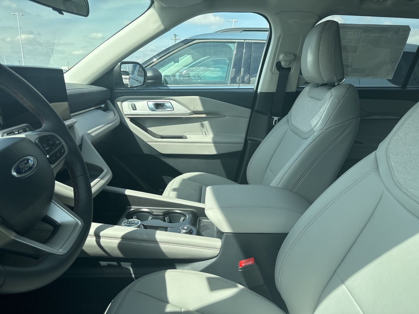 Thumbnail: 2026 Ford Explorer - 28