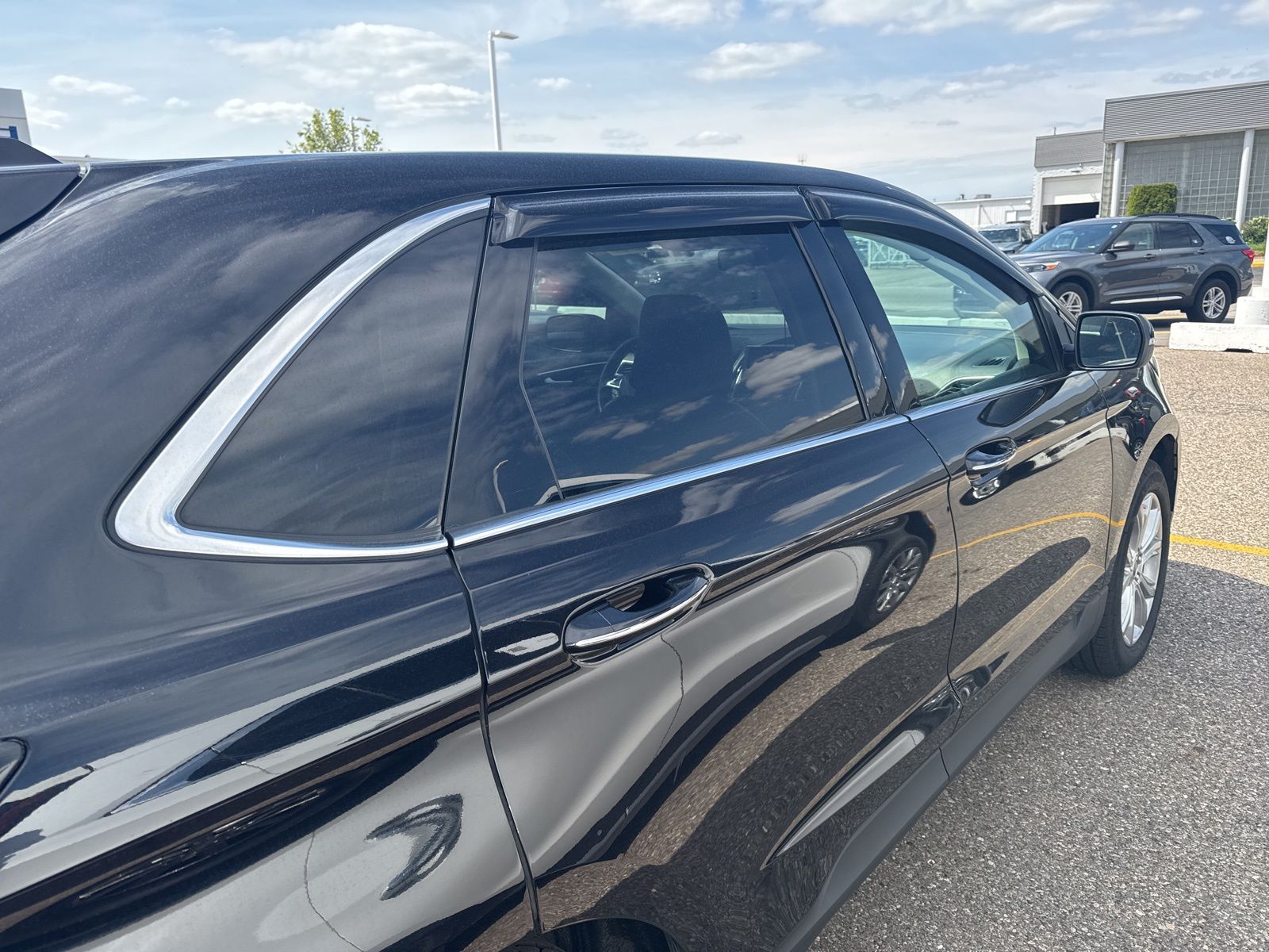 Thumbnail: 2022 Ford Edge - 12