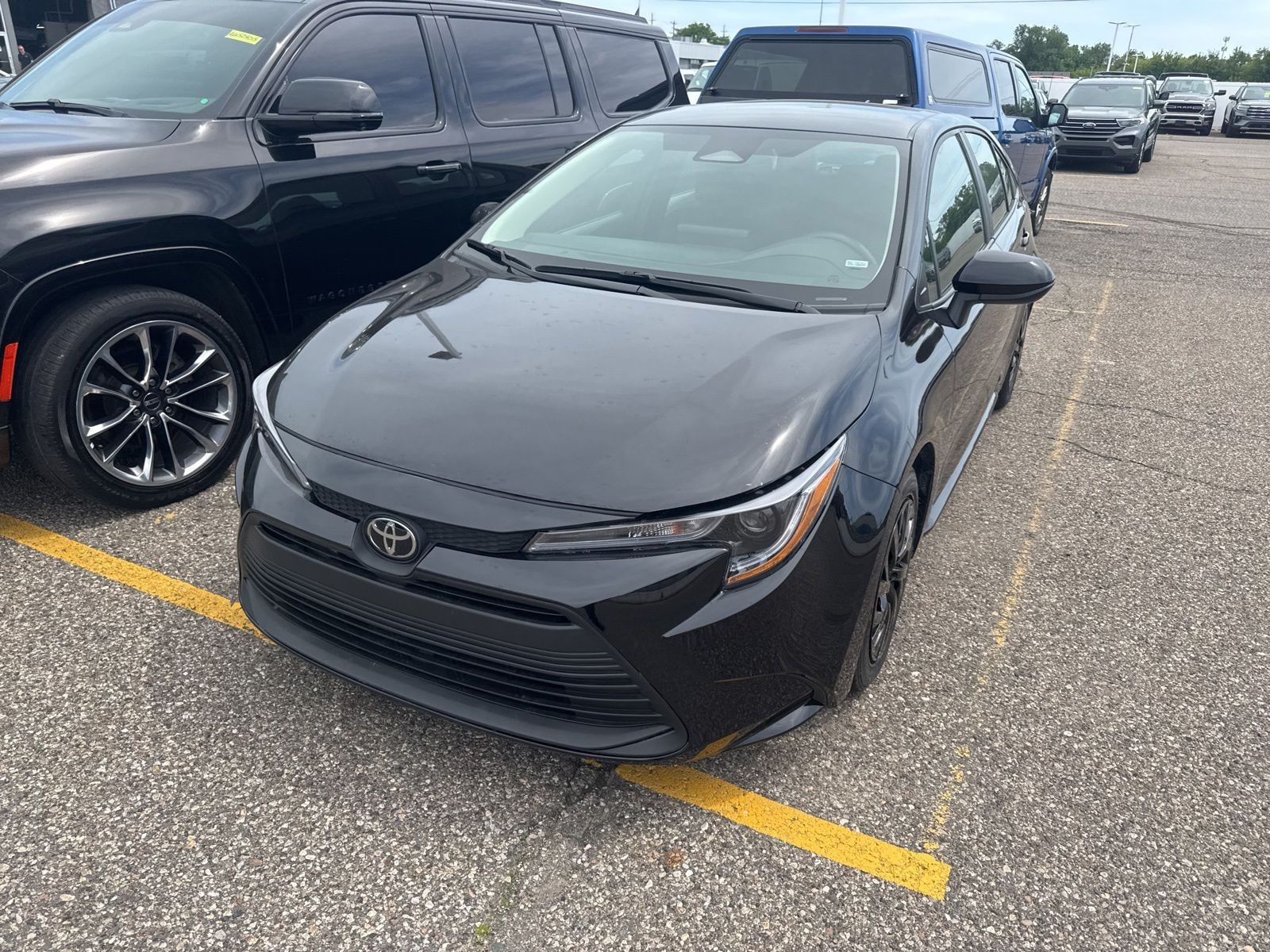 Thumbnail: 2024 Toyota Corolla - 3
