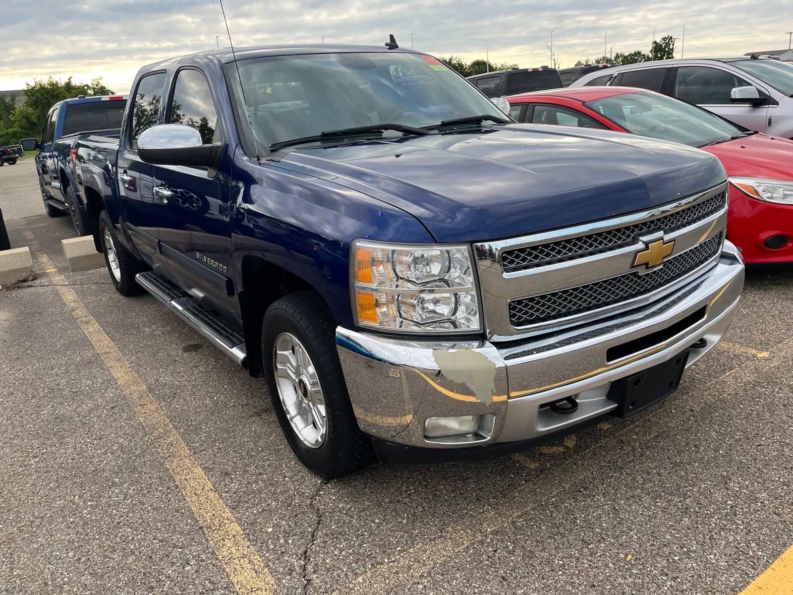 Thumbnail: 2012 Chevrolet Silverado 1500 - 20