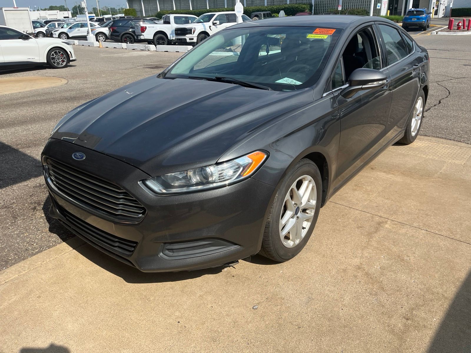 Thumbnail: 2016 Ford Fusion - 4