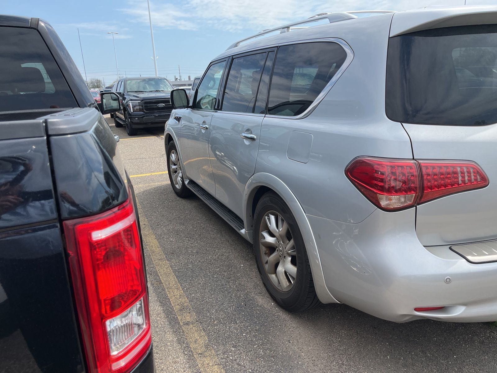 Thumbnail: 2014 INFINITI QX80 - 7