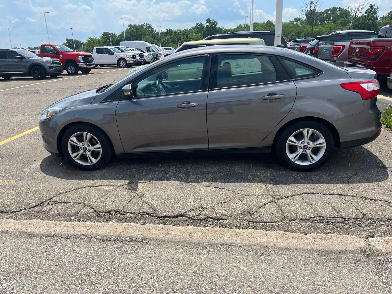 Thumbnail: 2014 Ford Focus - 8