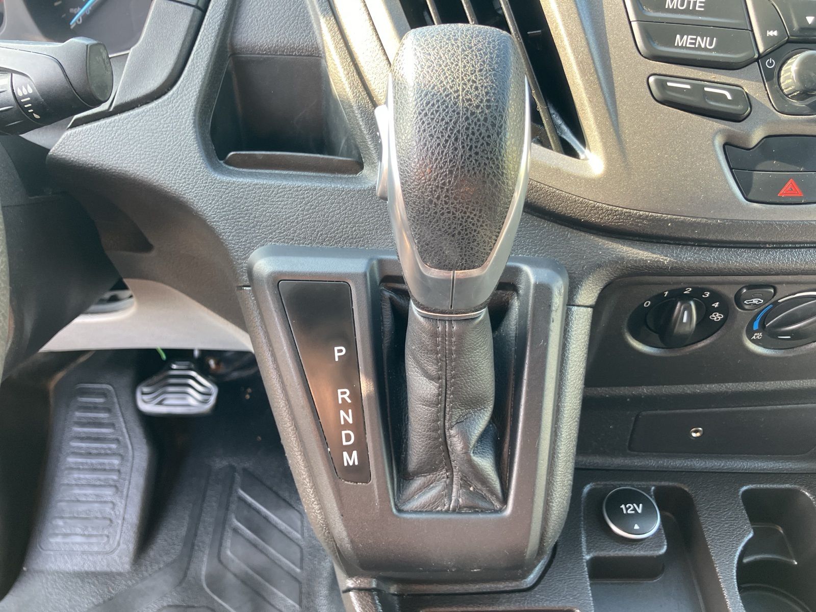 Thumbnail: 2017 Ford Transit Series - 18