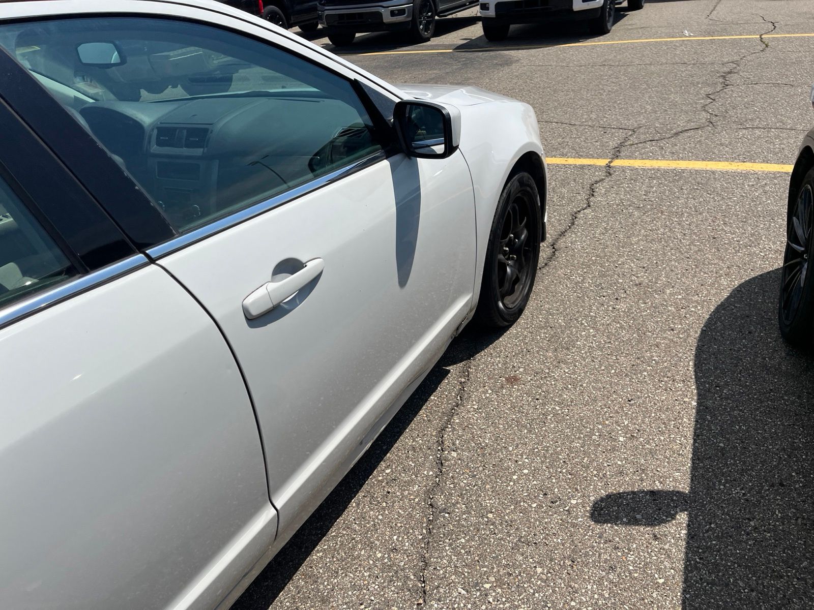 Thumbnail: 2010 Ford Fusion - 18