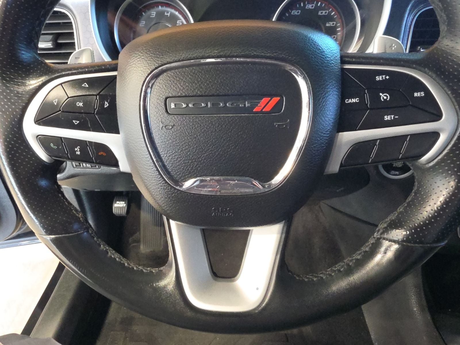 Thumbnail: 2018 Dodge Charger - 18