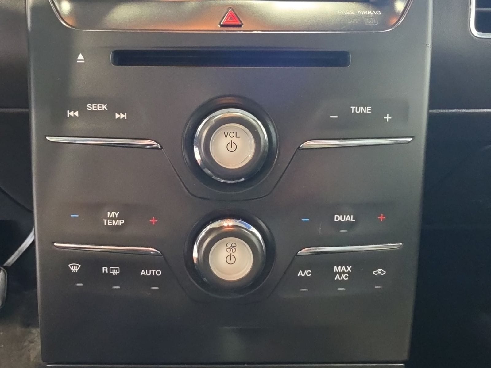Thumbnail: 2019 Ford Flex - 26