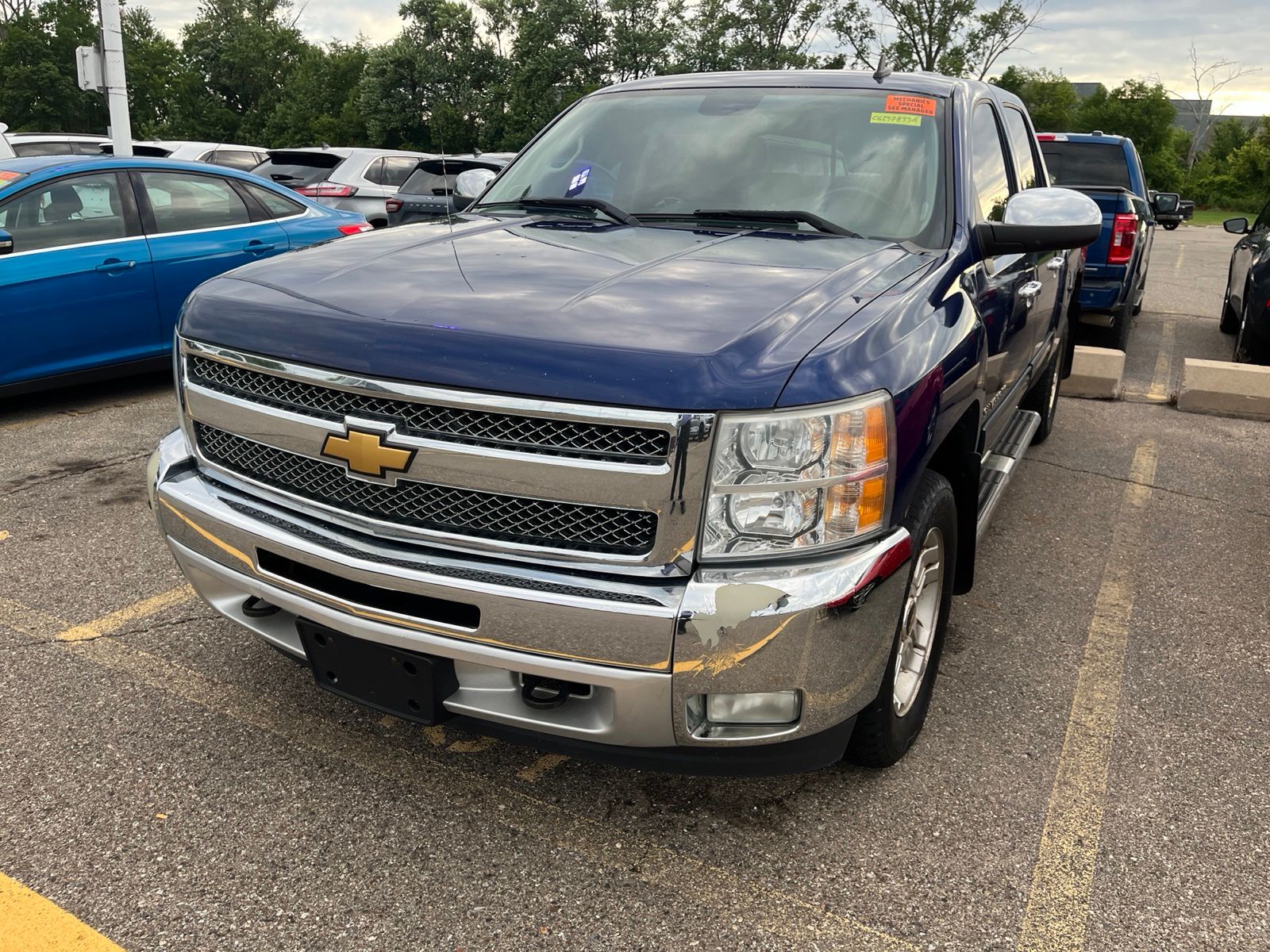 Thumbnail: 2012 Chevrolet Silverado 1500 - 4