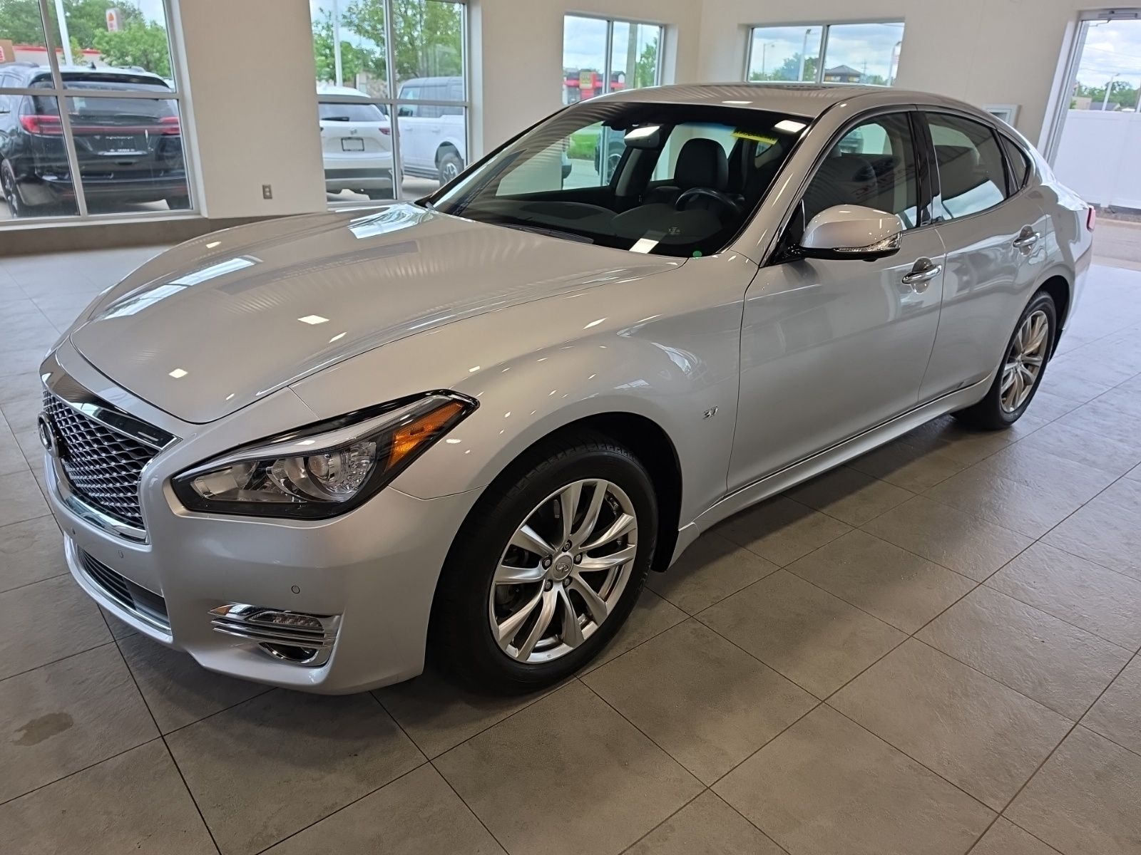2019 INFINITI Q70 Luxe -
                  Sterling Heights, MI