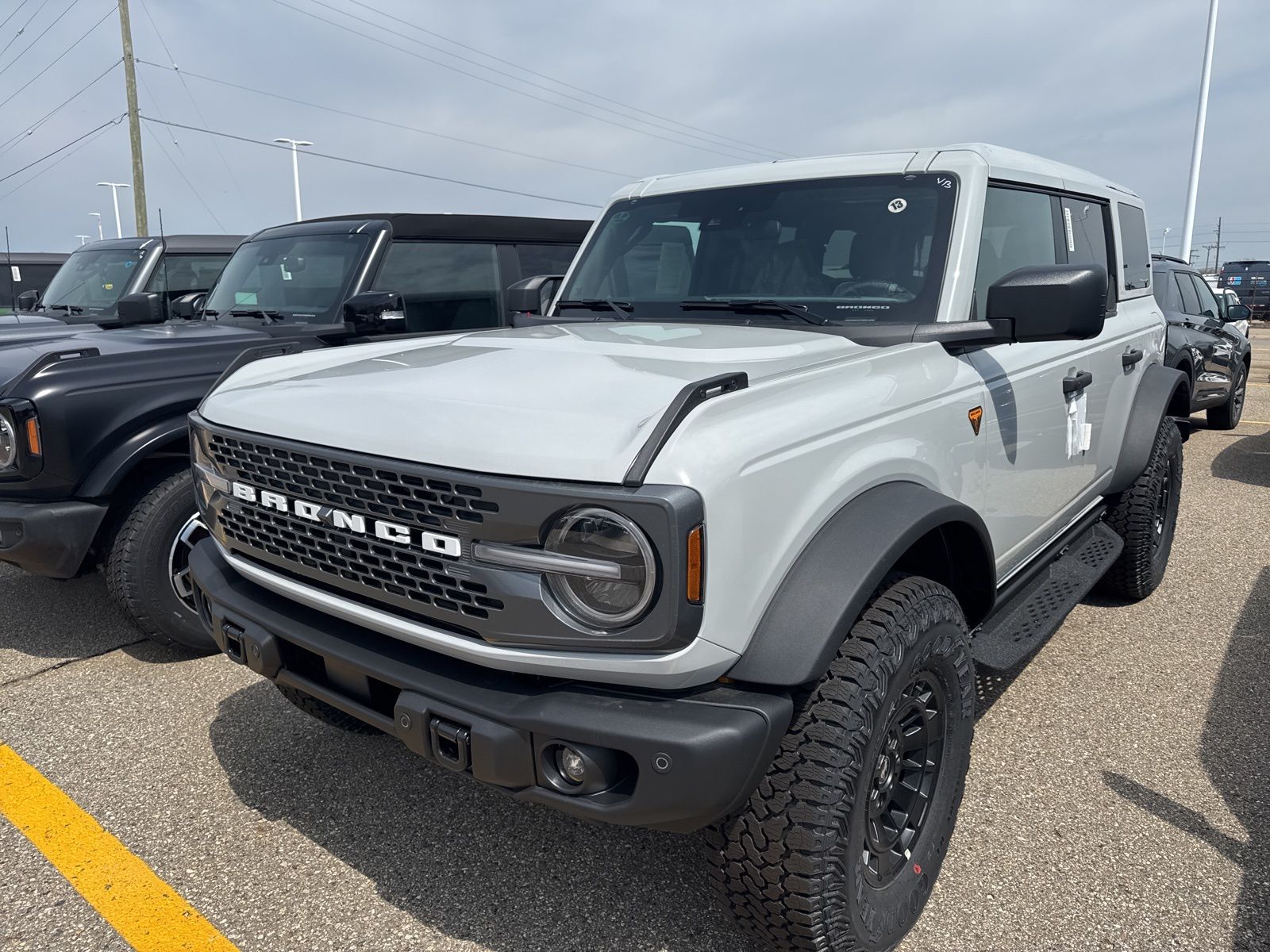 Thumbnail: 2026 Ford Bronco - 2