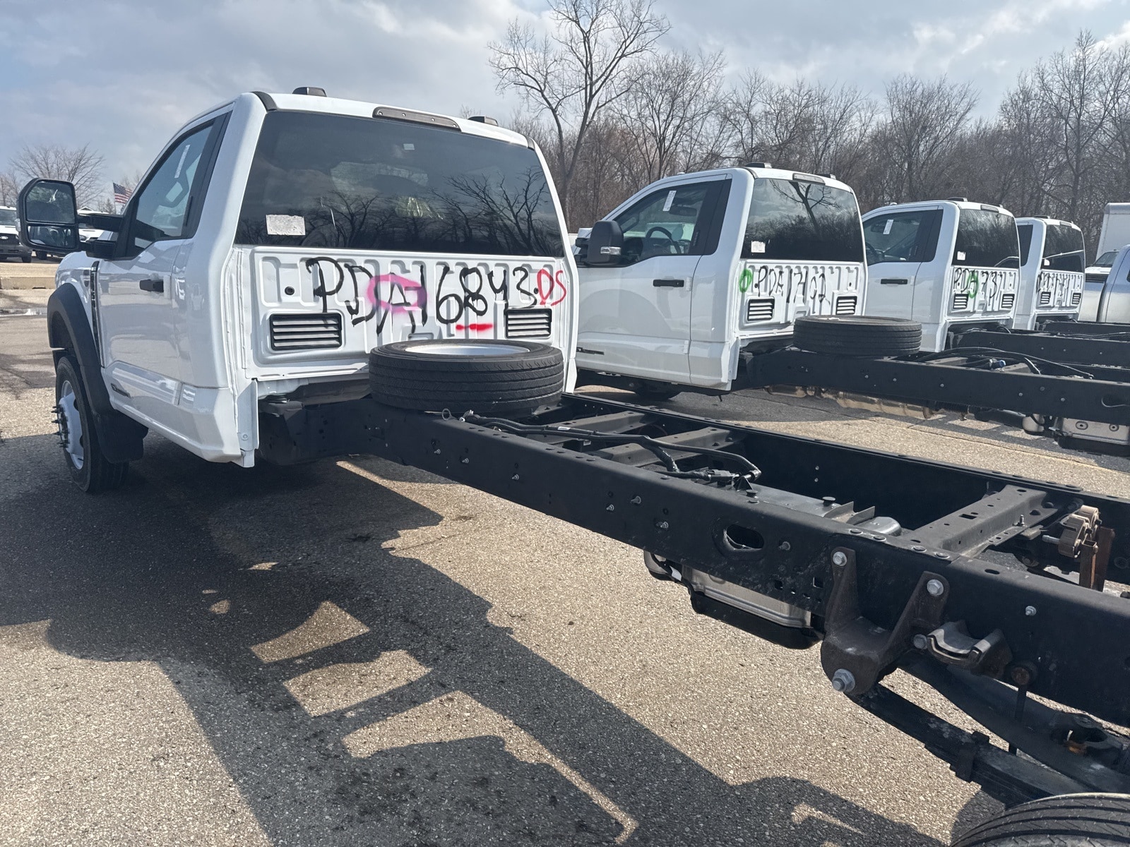 Thumbnail: 2023 Ford F-450 - 7