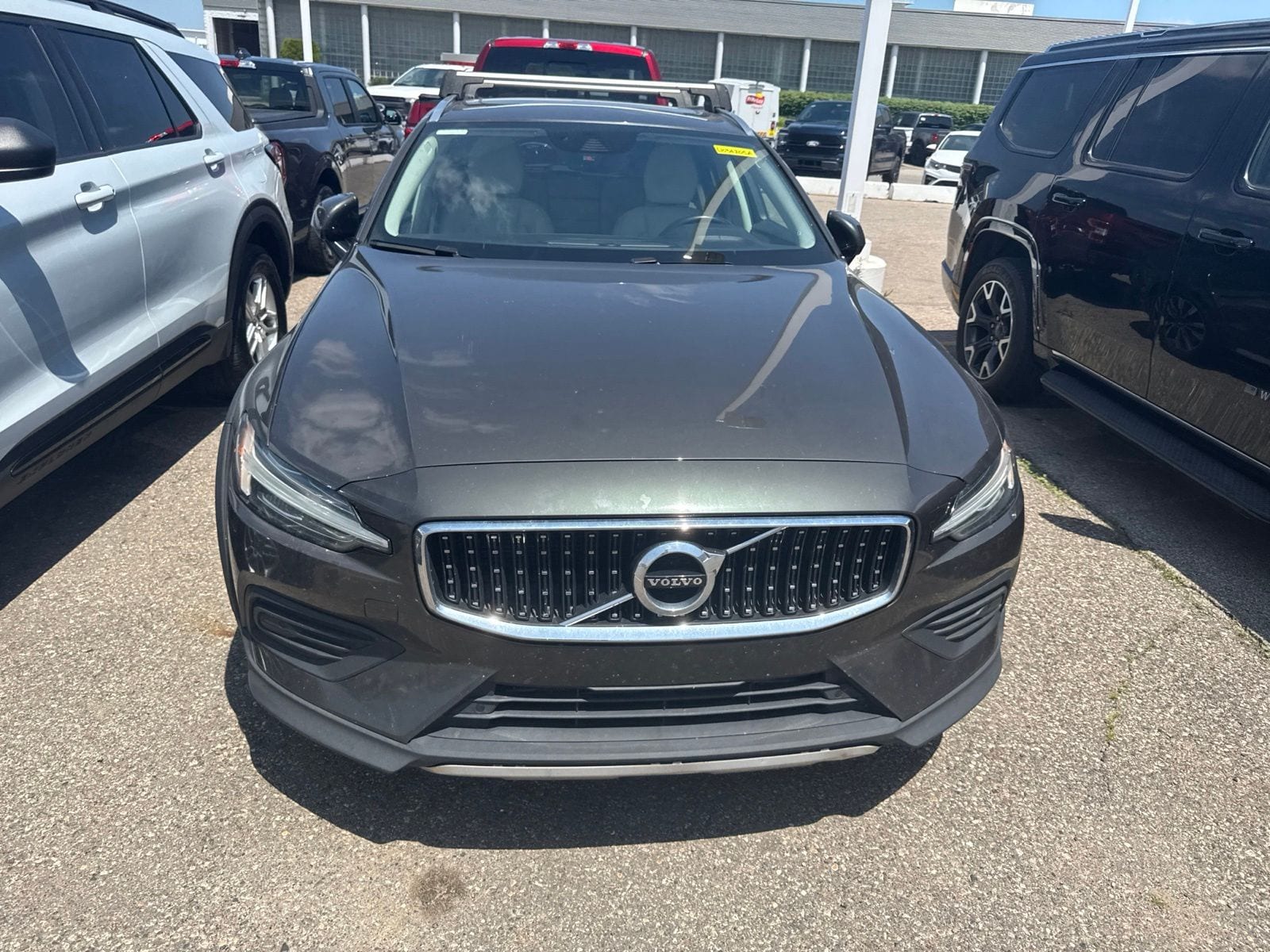 Thumbnail: 2020 Volvo S60 - 21