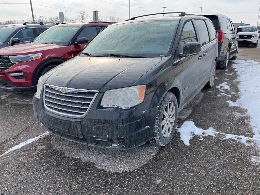 Used 2008 Chrysler Town & Country Touring Minivan/Van