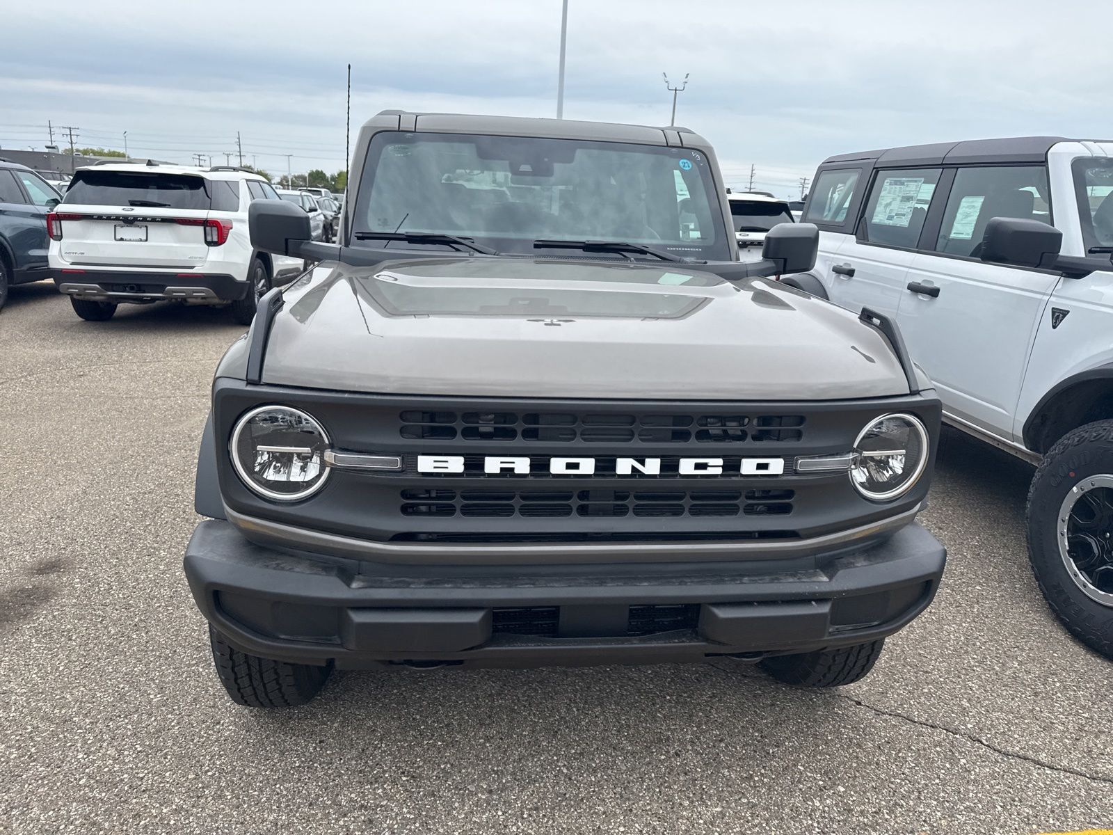 Thumbnail: 2026 Ford Bronco - 4