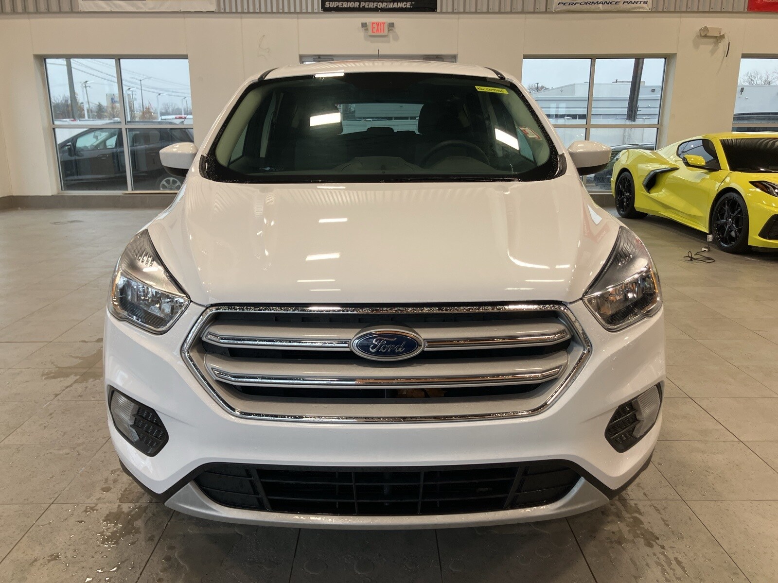 2019 Ford Escape SE photo 2