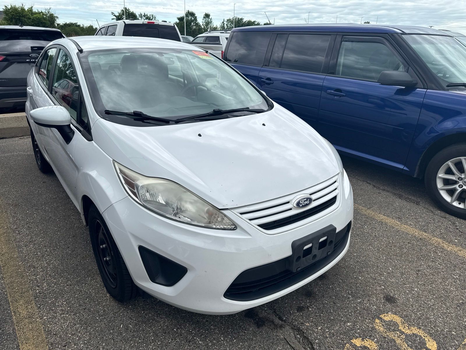 Thumbnail: 2013 Ford Fiesta - 22