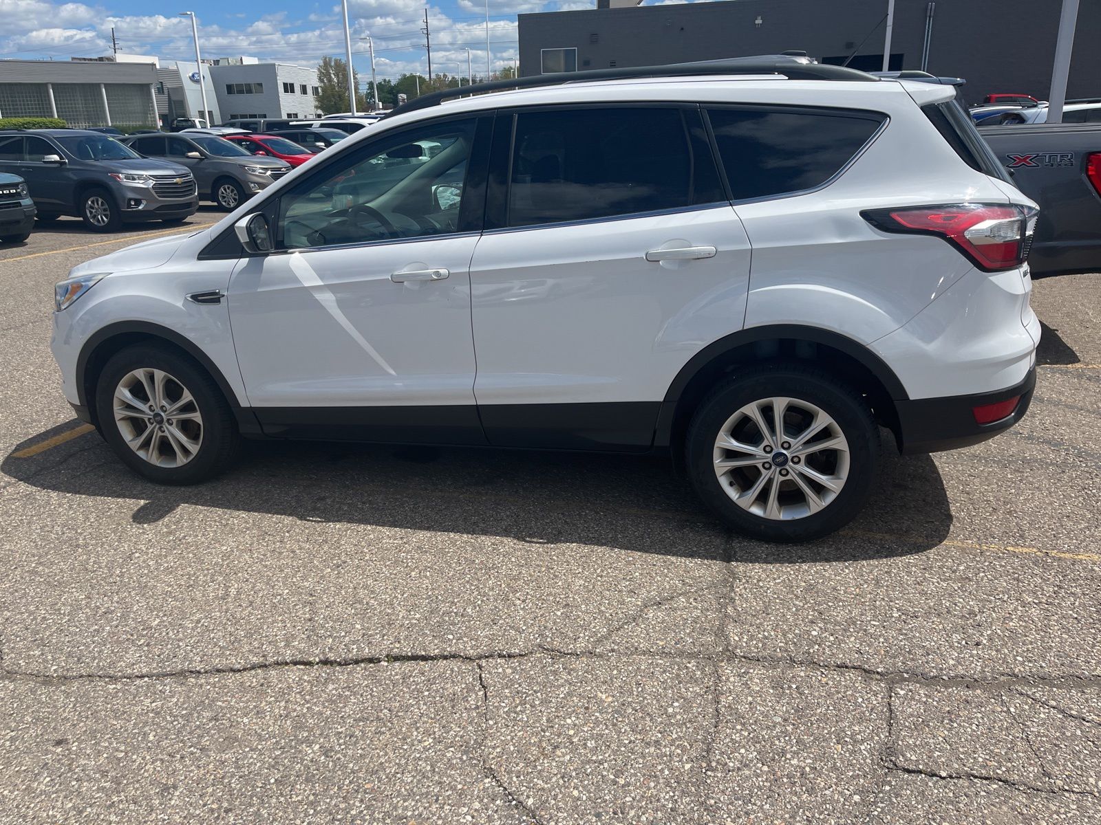 Thumbnail: 2018 Ford Escape - 6