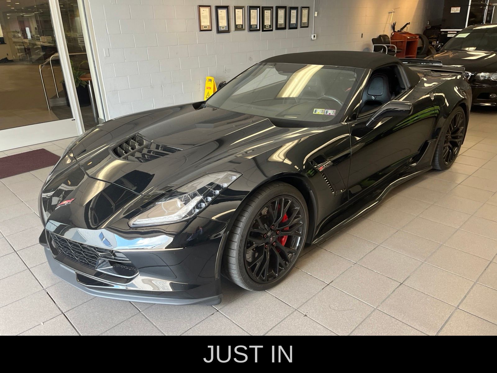 Thumbnail: 2016 Chevrolet Corvette - 3