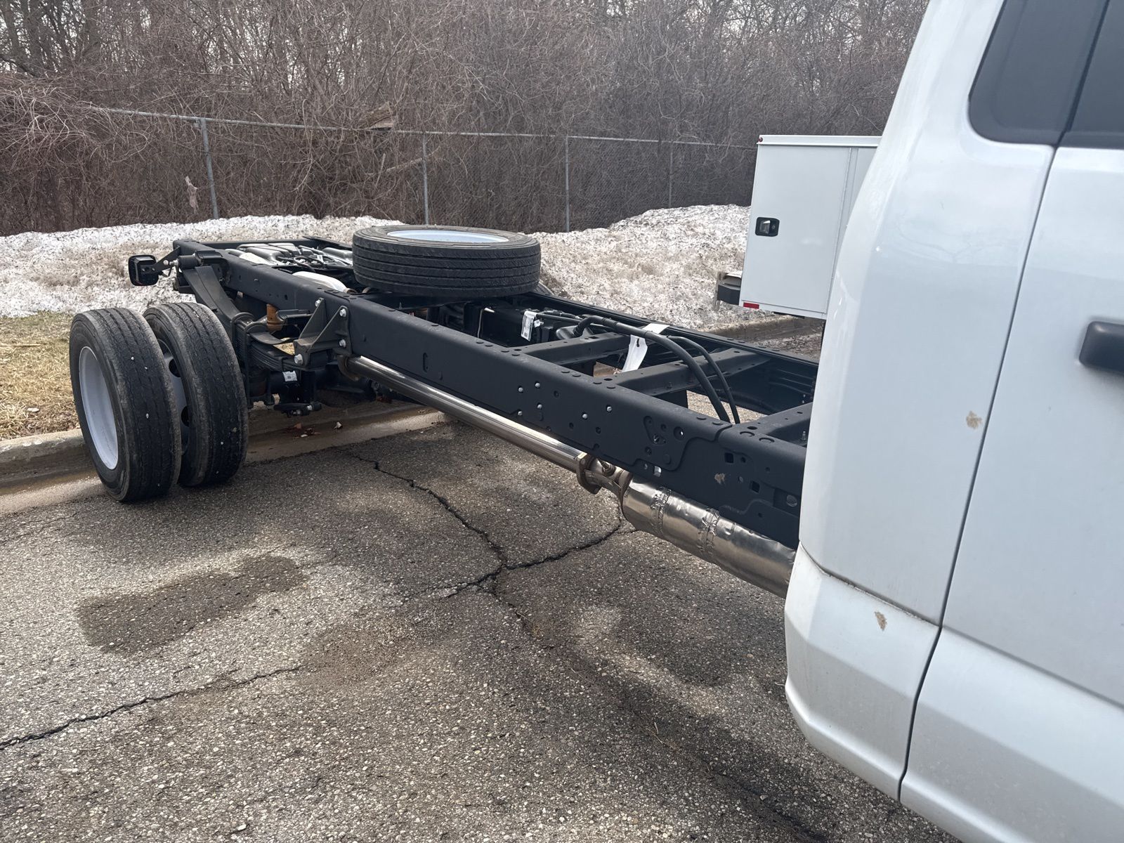 Thumbnail: 2023 Ford F-450 - 13
