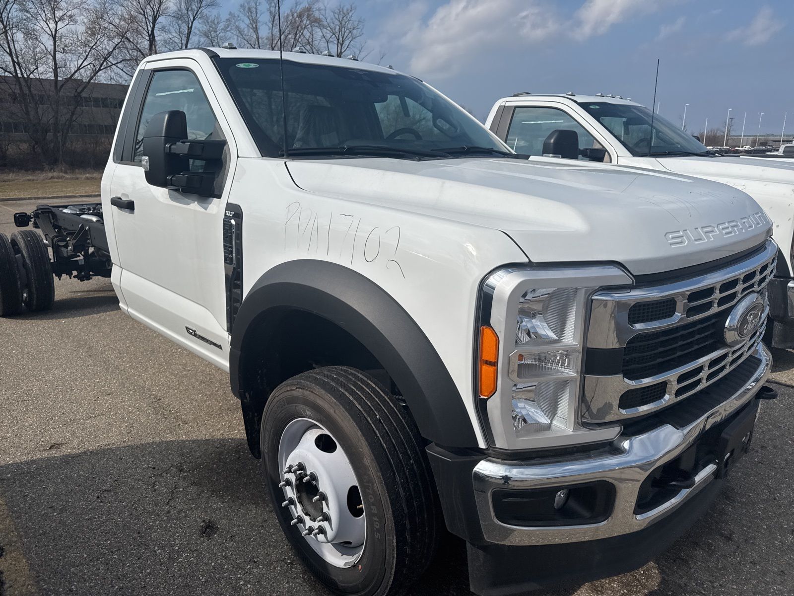Thumbnail: 2023 Ford F-450 - 14