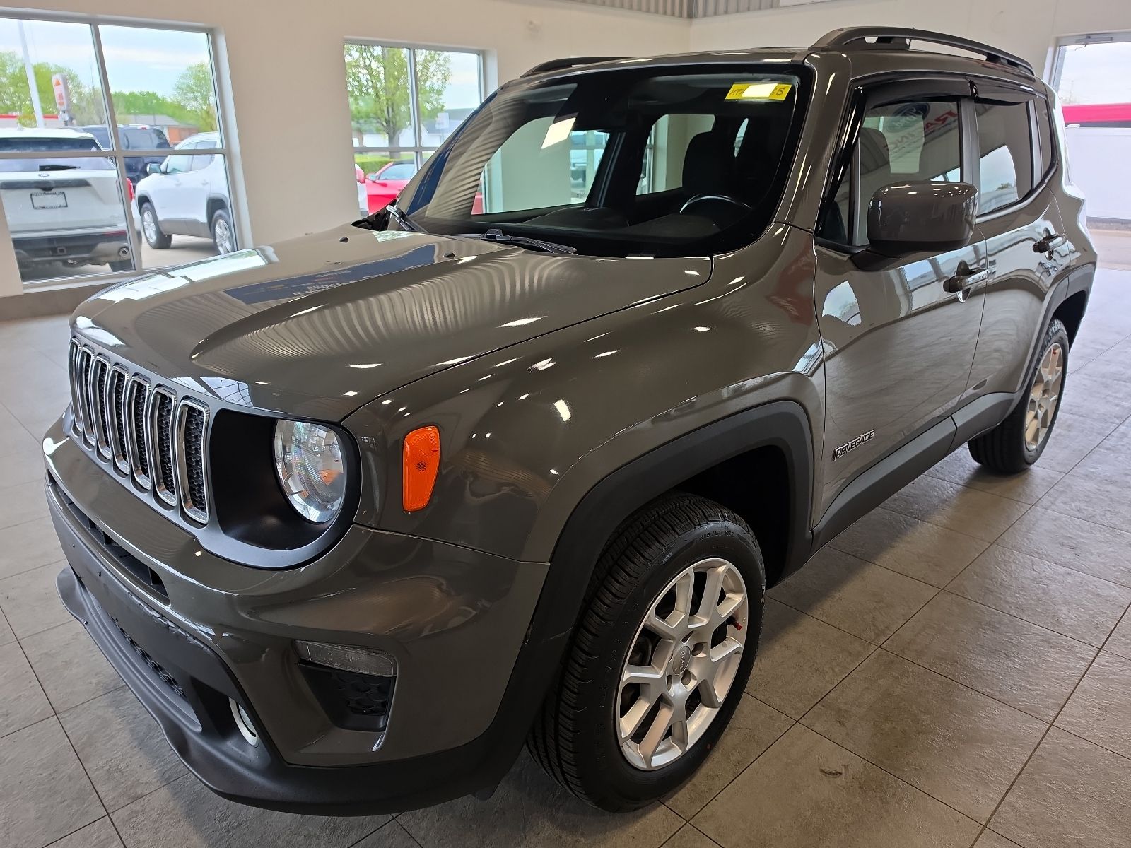 2019 Jeep Renegade Latitude 4x4's photo