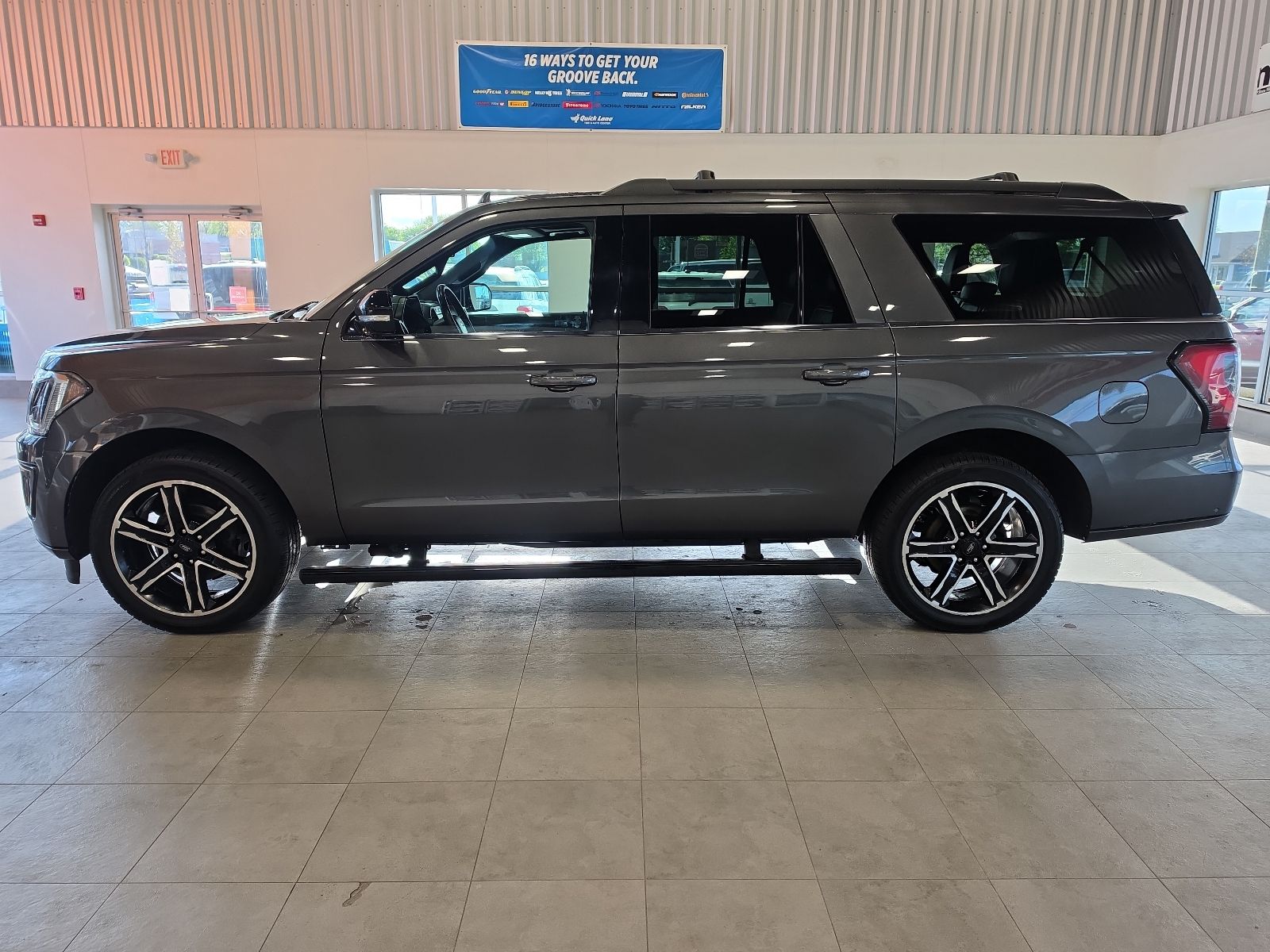 Thumbnail: 2020 Ford Expedition MAX - 10