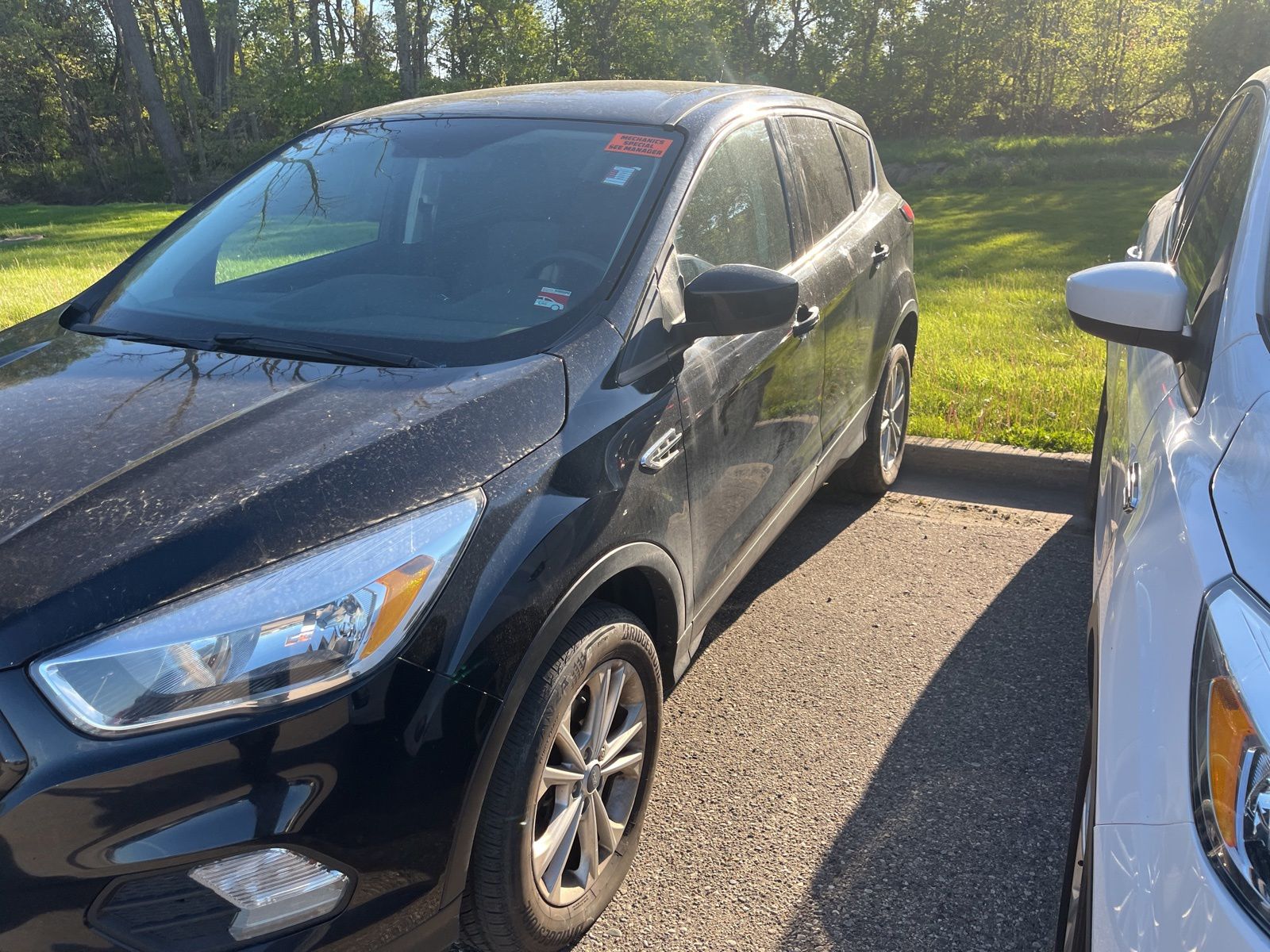 Thumbnail: 2019 Ford Escape - 5