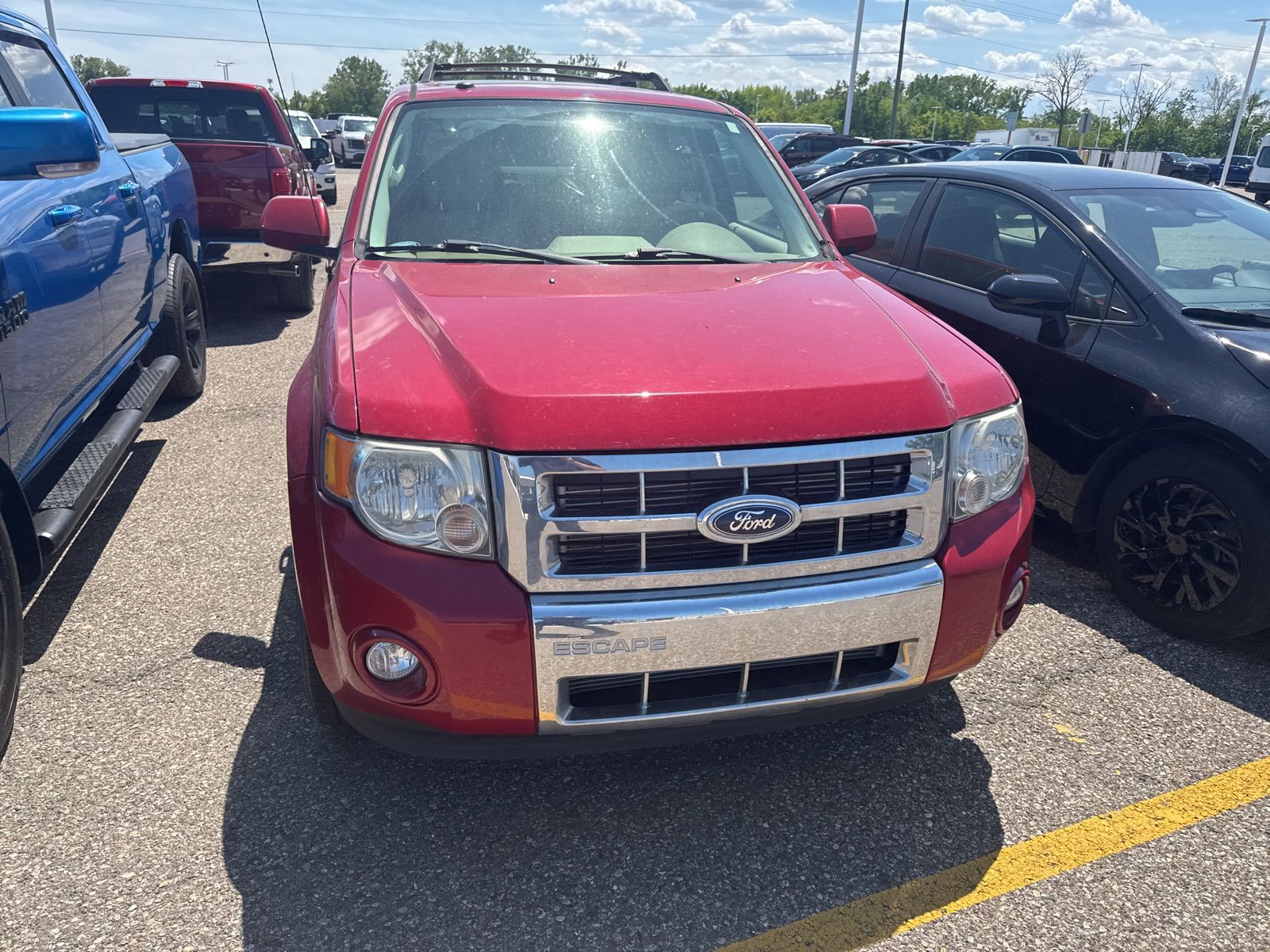 Thumbnail: 2011 Ford Escape - 5