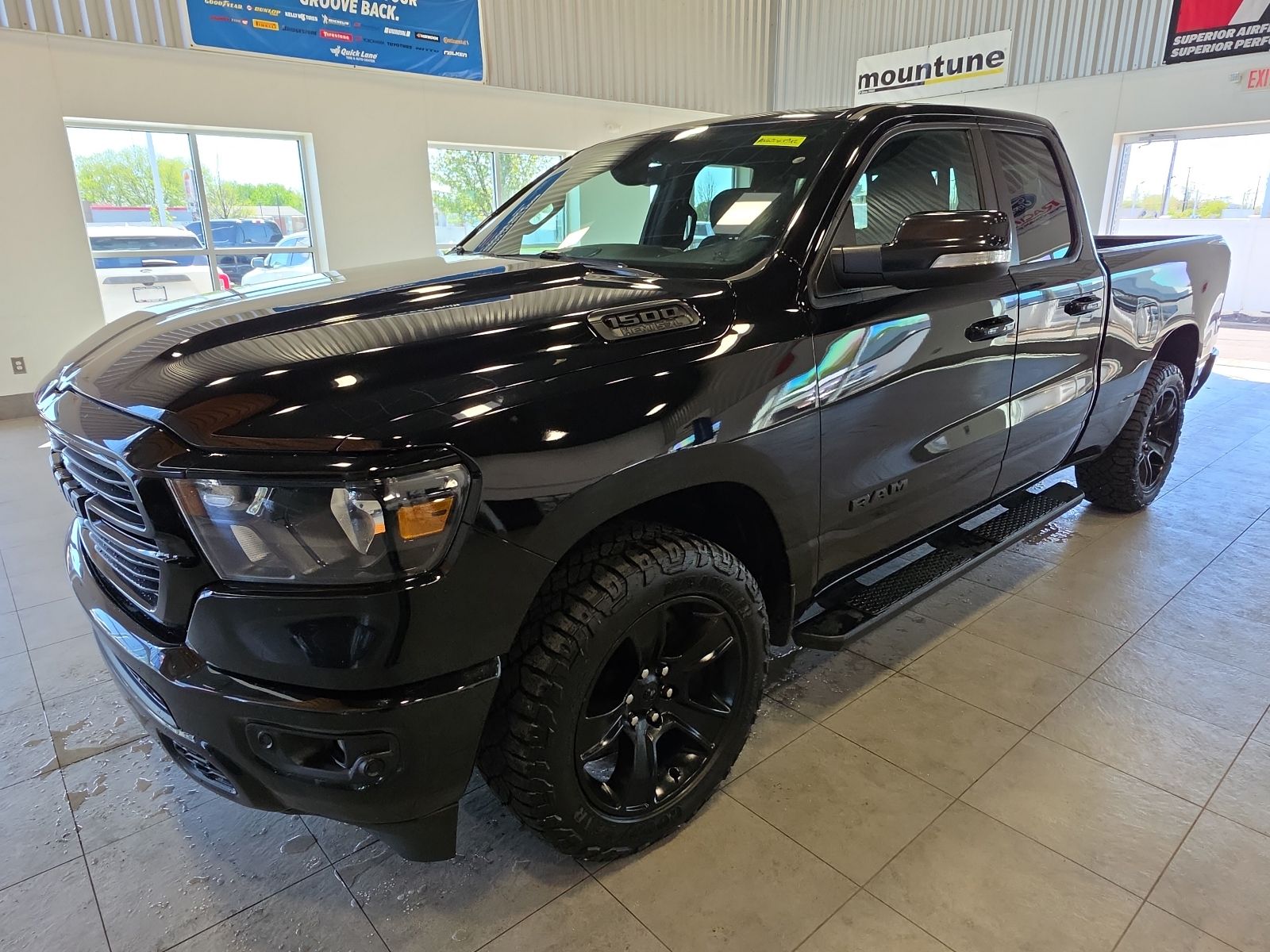 2021 RAM 1500 Big Horn/Lone Star 4x4 Quad Cab 6'4's photo