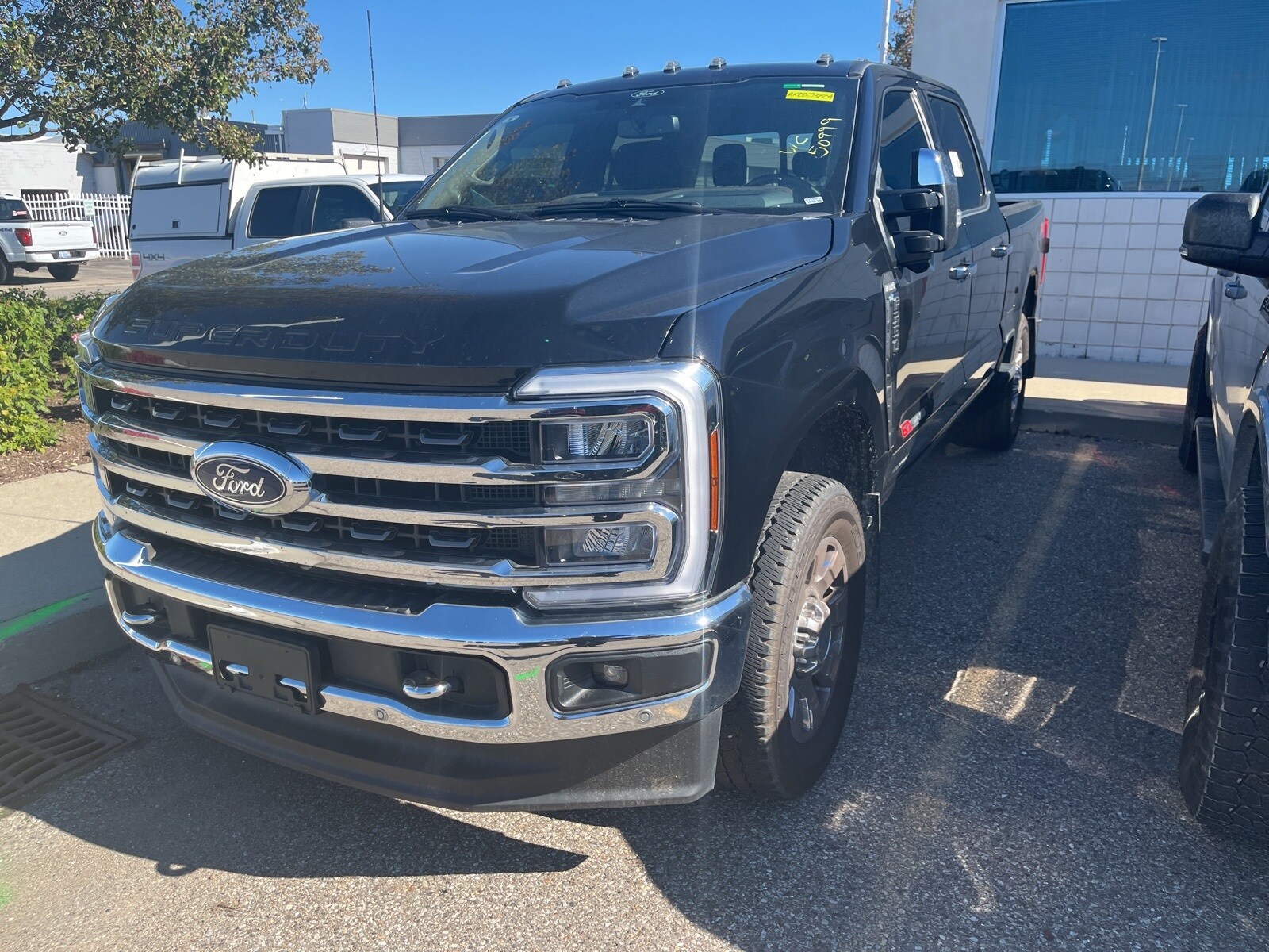 2024 Ford F-350 photo 2