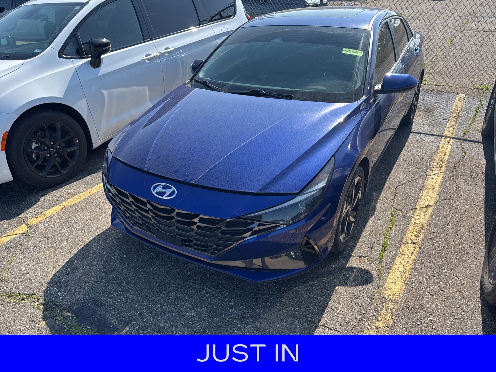 Thumbnail: 2023 Hyundai Elantra - 1