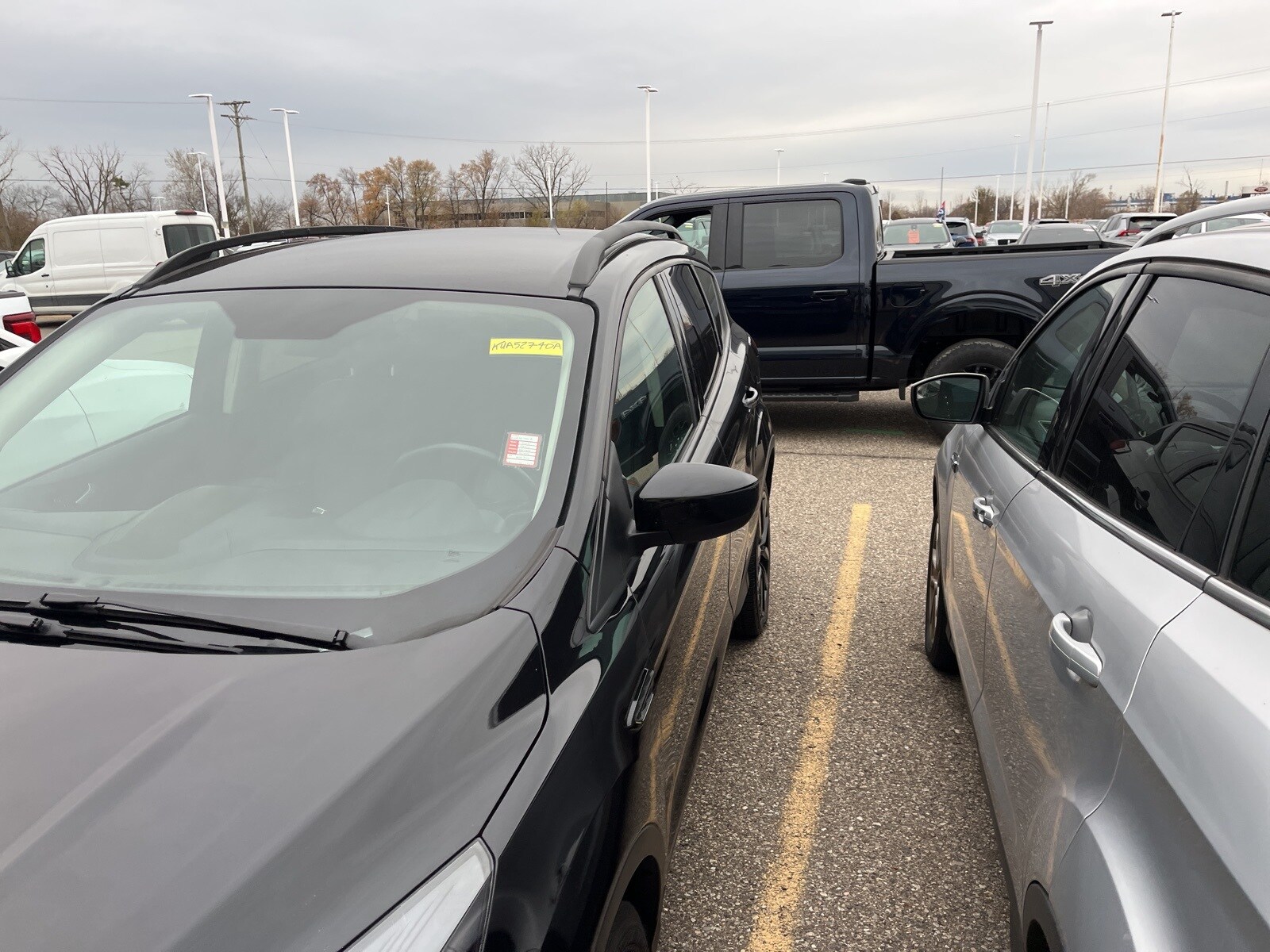 2019 Ford Escape SE photo 4