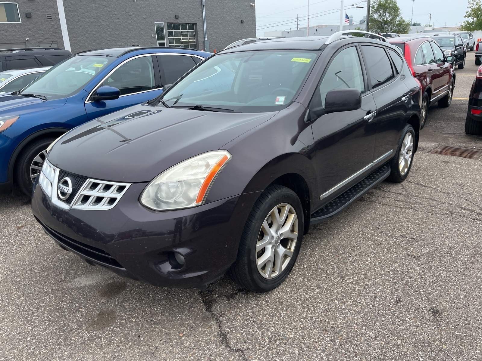 Used 2011 Nissan Rogue SV with VIN JN8AS5MV2BW309541 for sale in Sterling Heights, MI