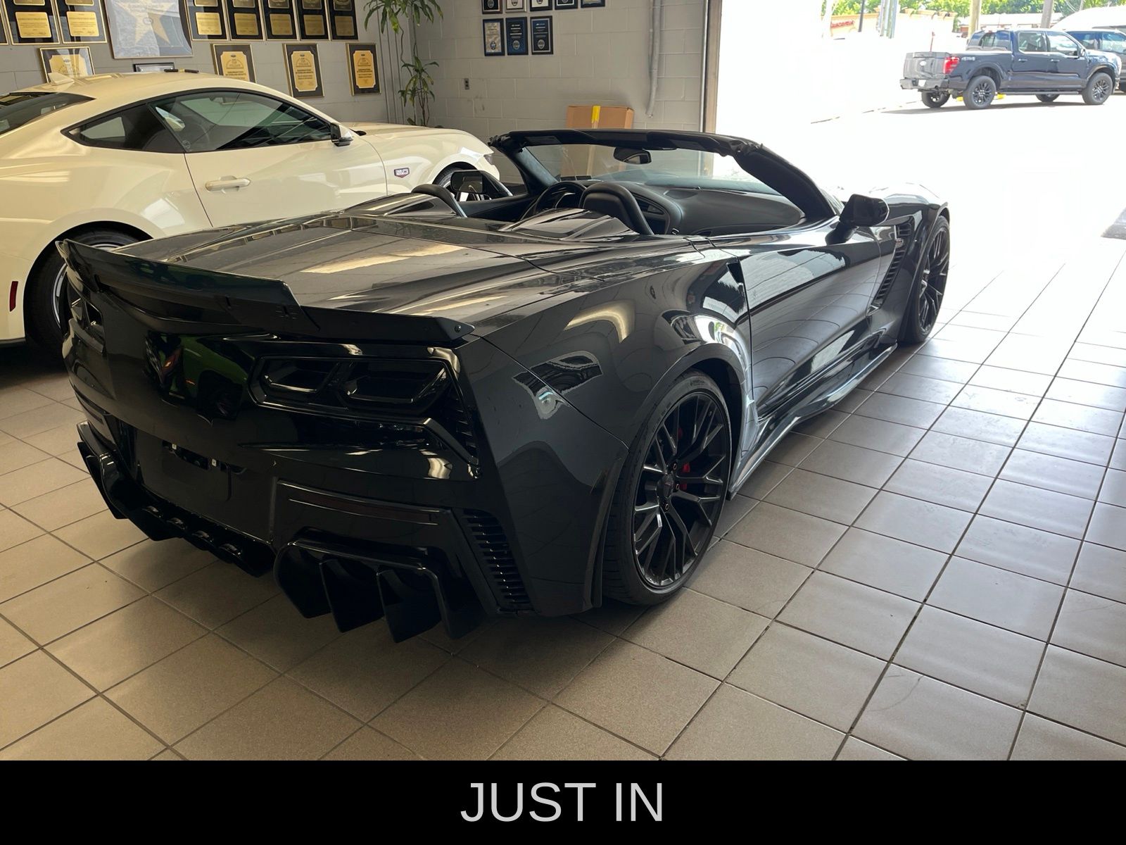 Thumbnail: 2016 Chevrolet Corvette - 25
