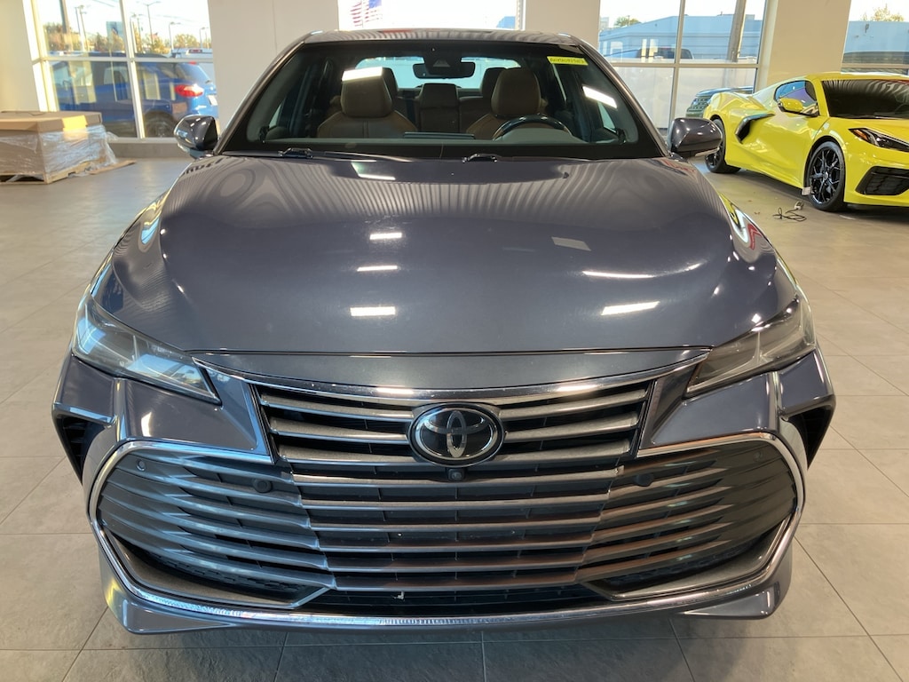 Used 2019 Toyota Avalon Limited Sedan