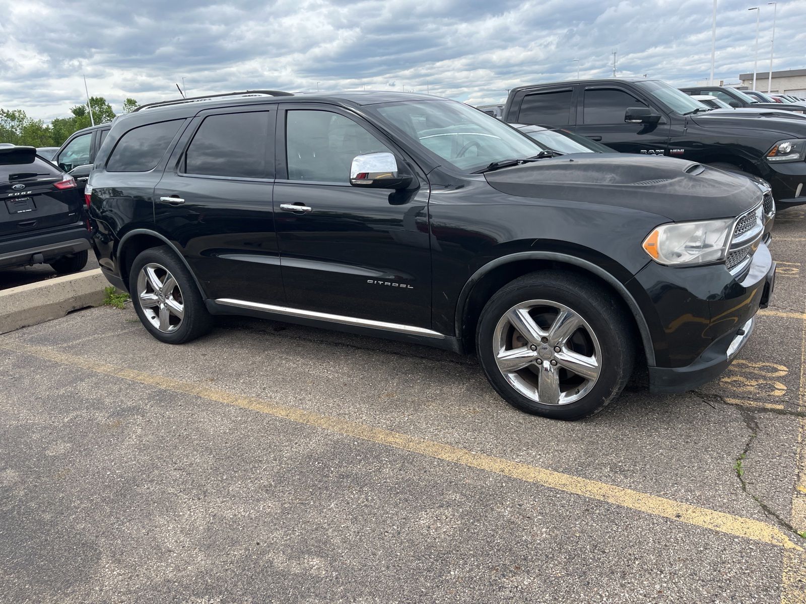 Thumbnail: 2011 Dodge Durango - 15