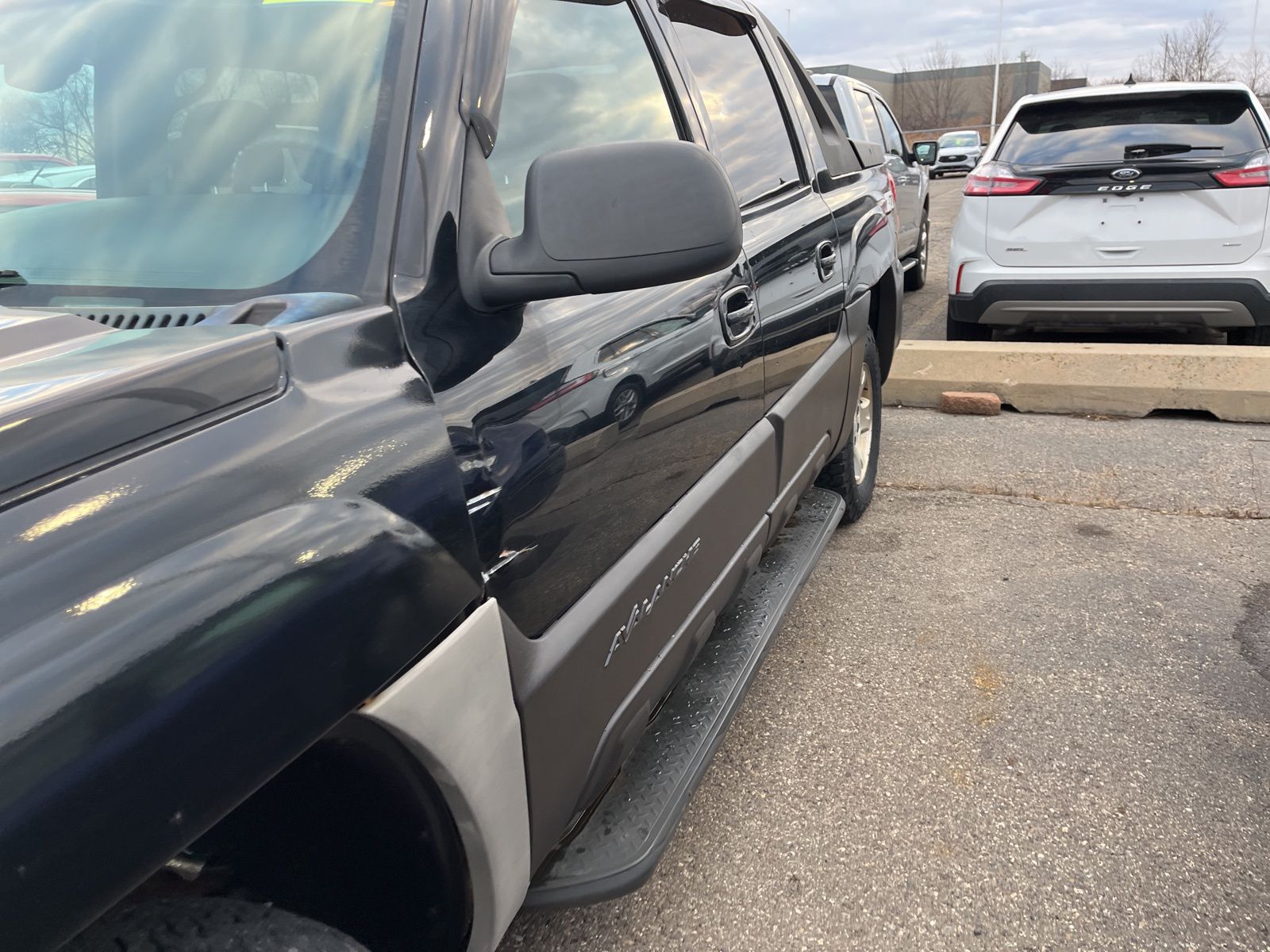 Thumbnail: 2003 Chevrolet Avalanche 1500 - 7