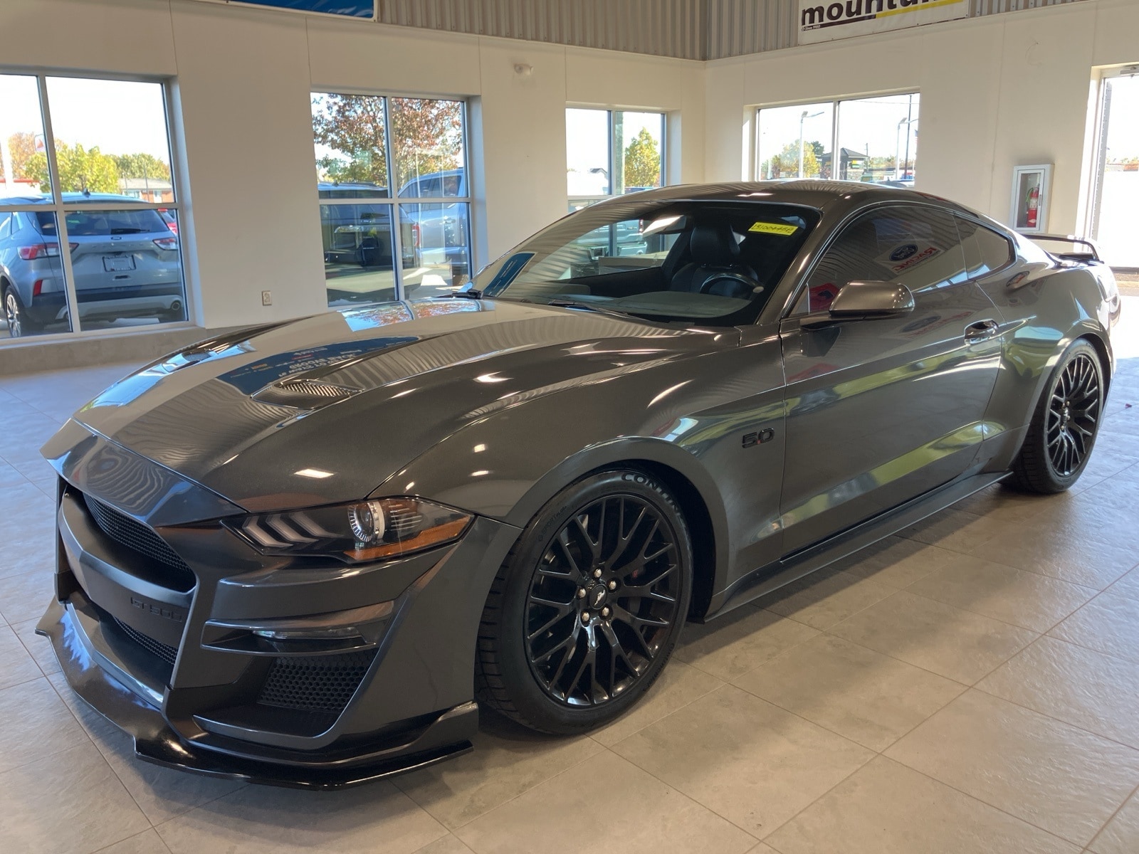 2020 Ford Mustang Coupe 