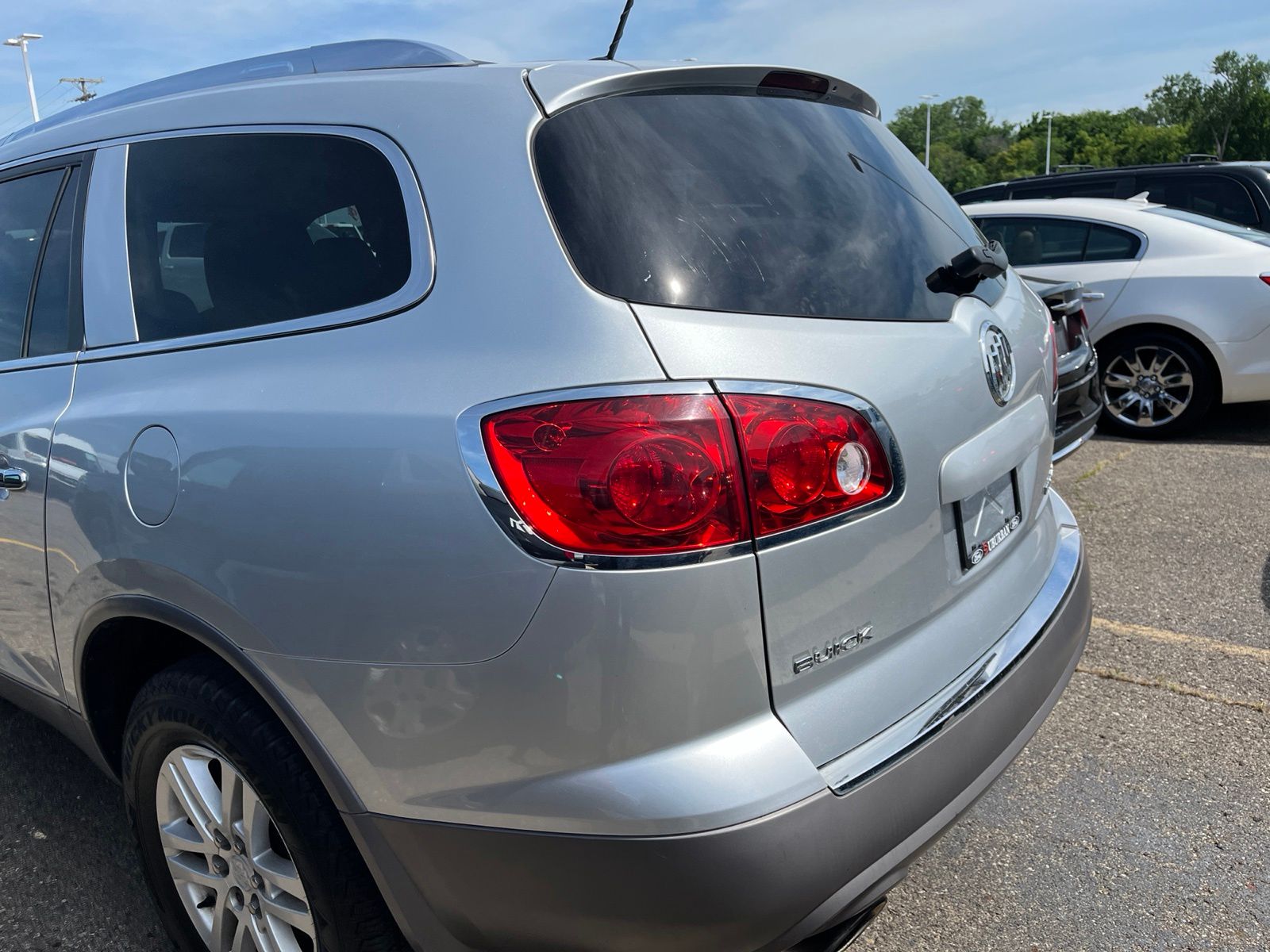 Thumbnail: 2012 Buick Enclave - 8