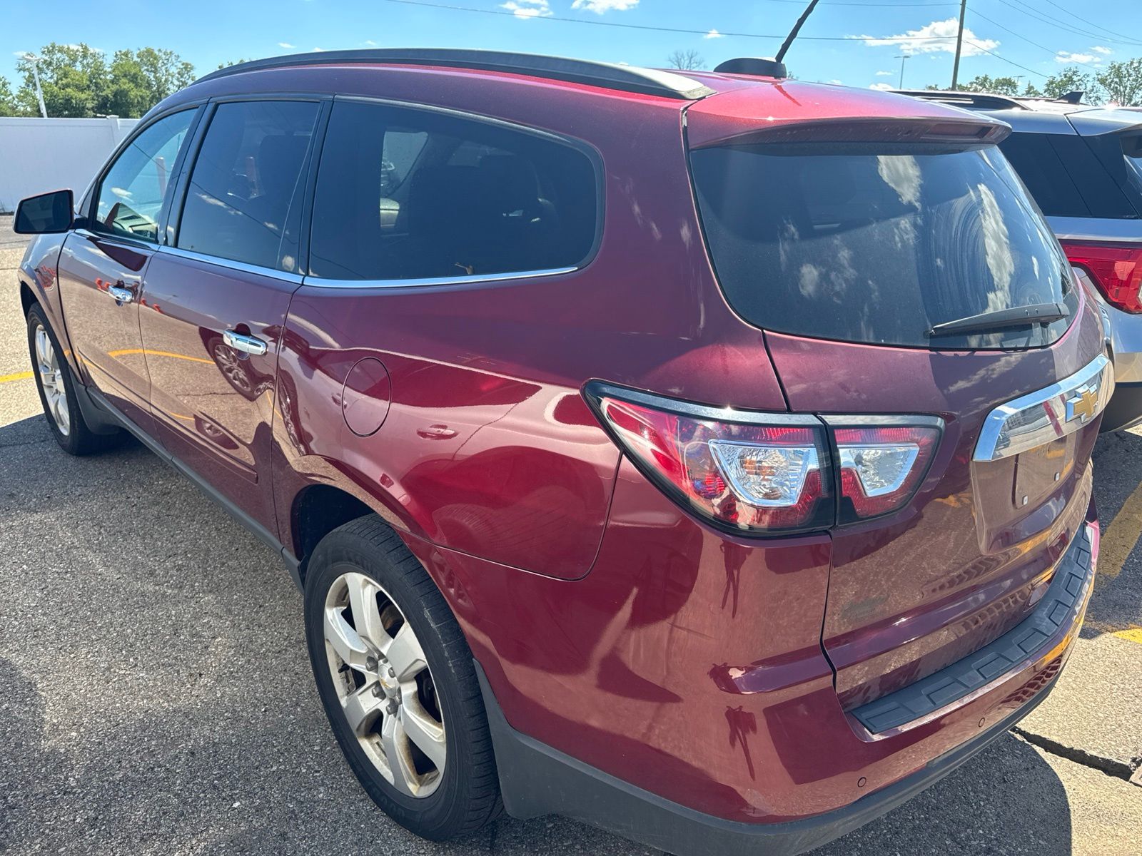 Thumbnail: 2016 Chevrolet Traverse - 25