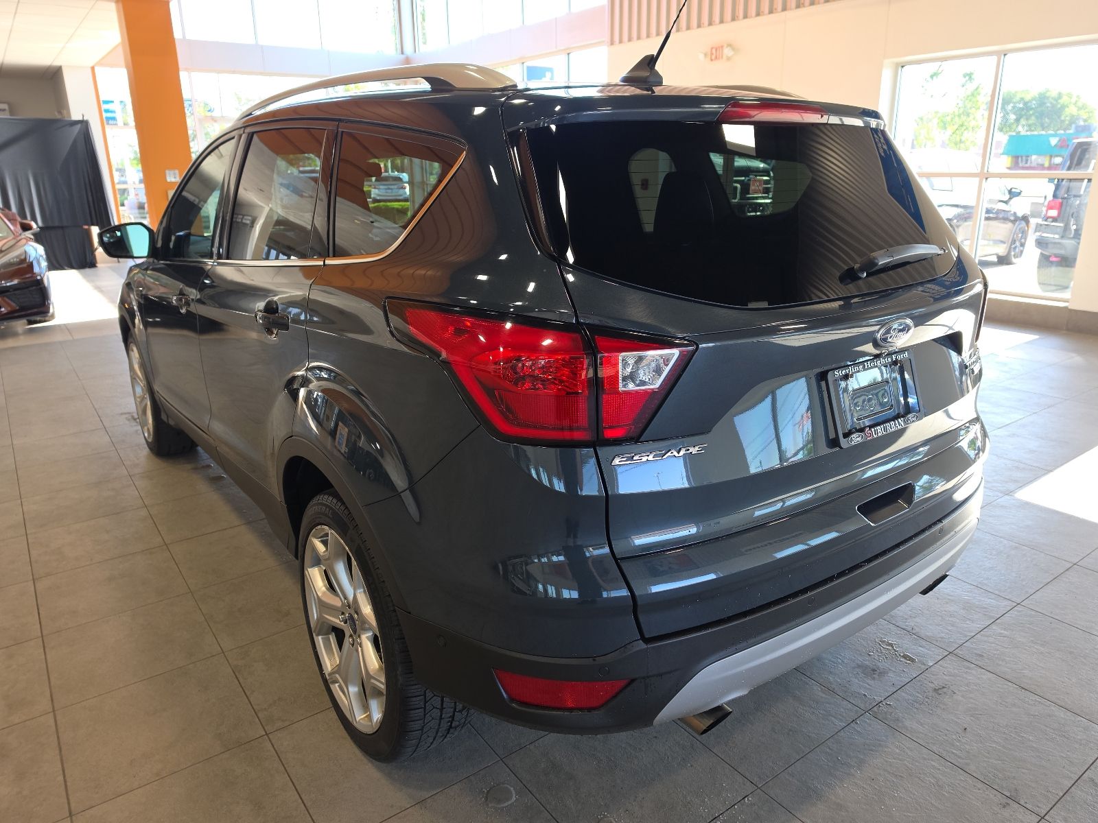 Thumbnail: 2019 Ford Escape - 11