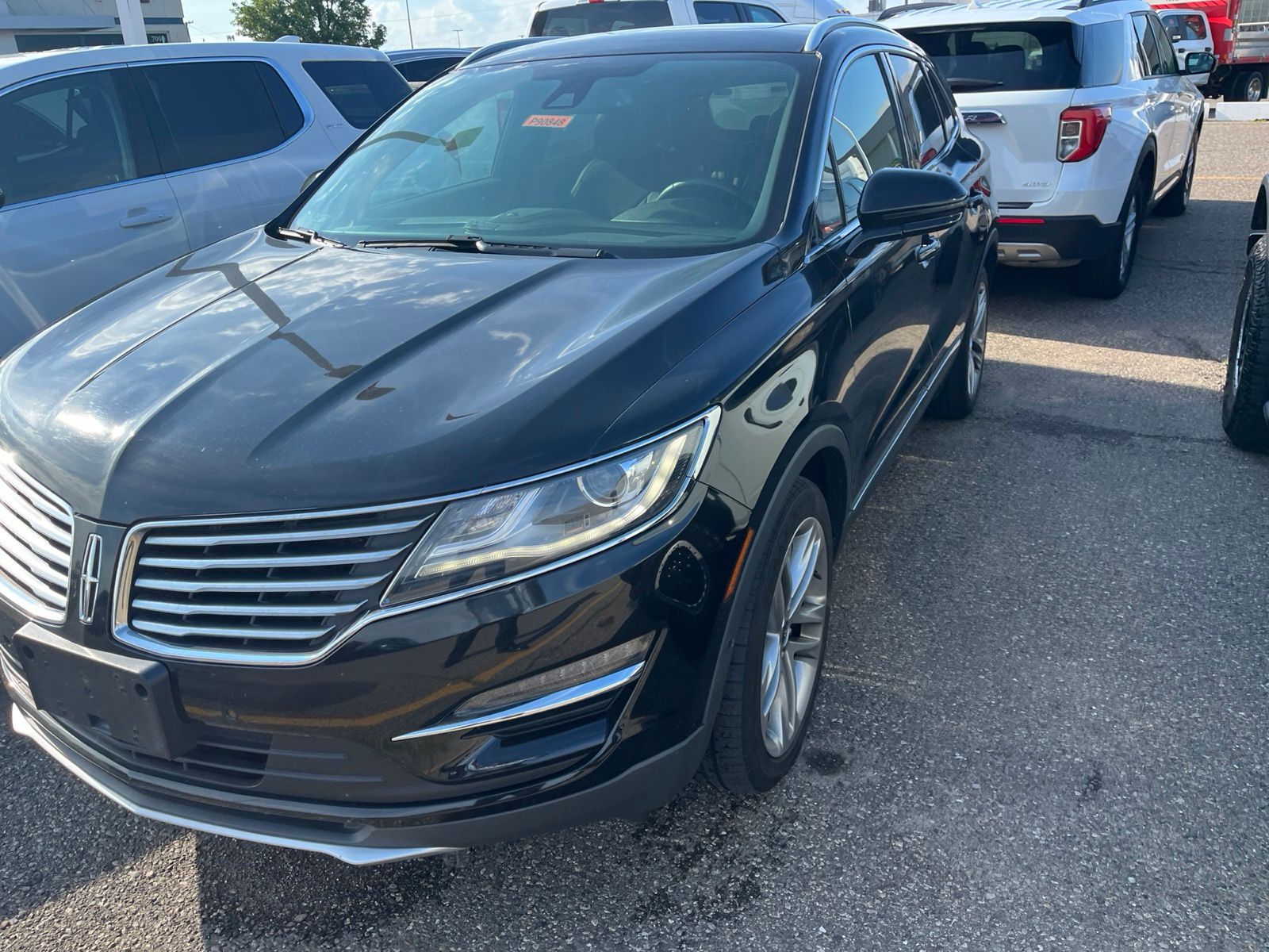 Thumbnail: 2017 Lincoln MKC - 4