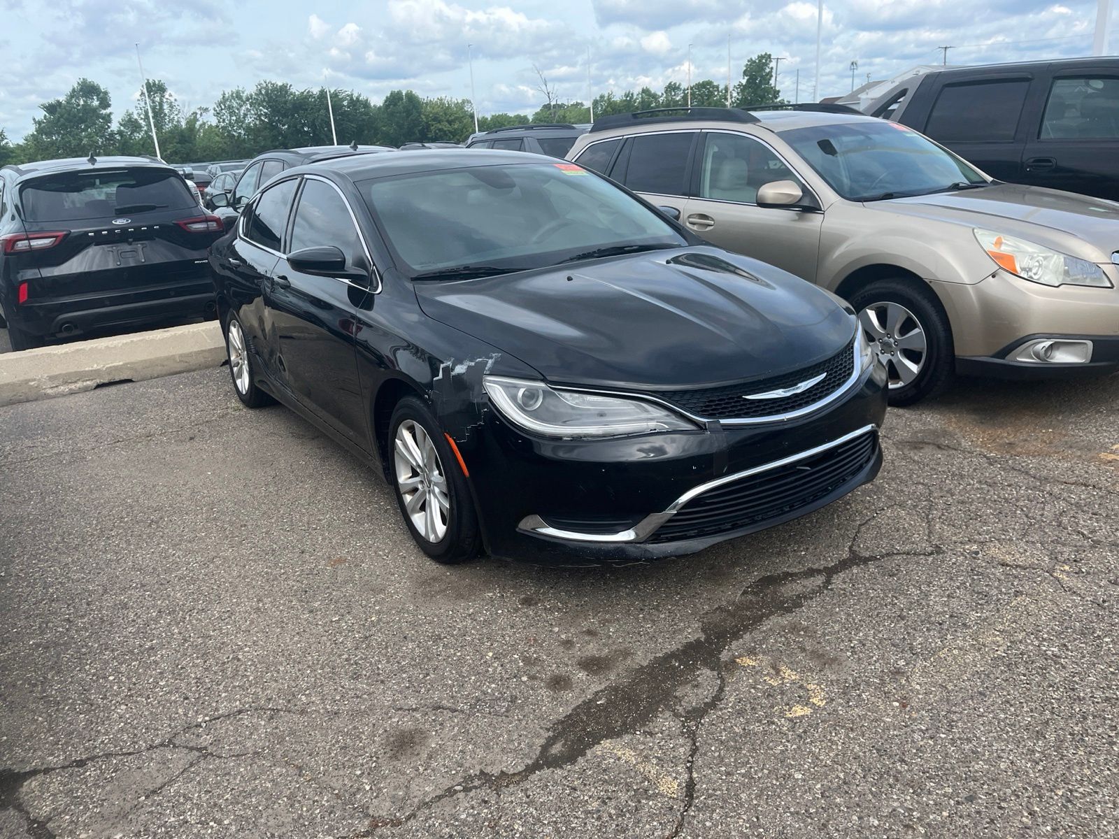 Thumbnail: 2016 Chrysler 200 - 16