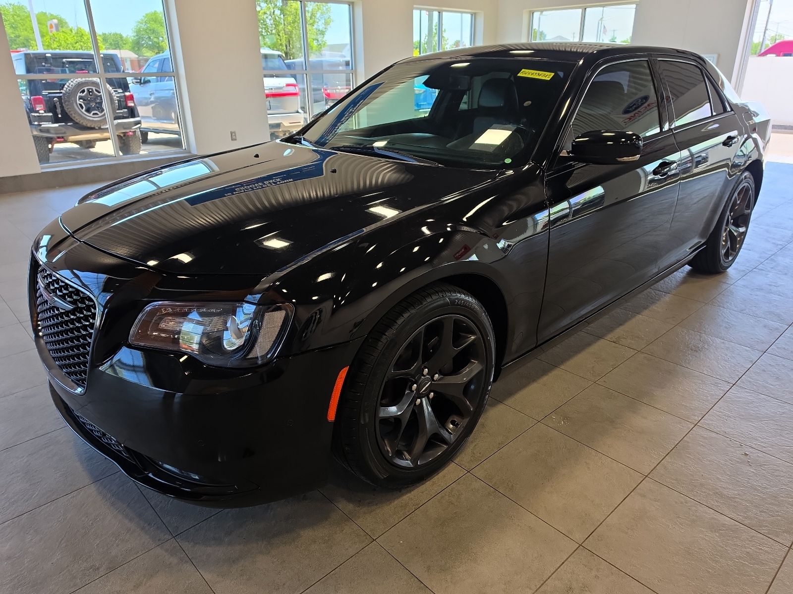2021 Chrysler 300 S's photo