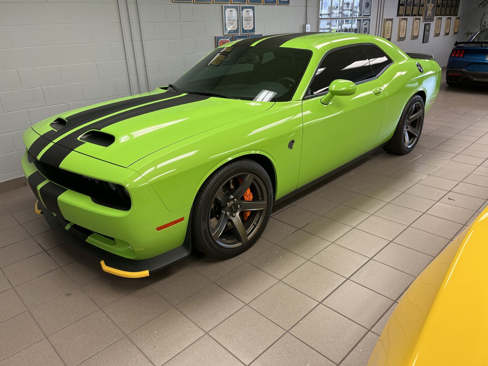 Thumbnail: 2019 Dodge Challenger - 3