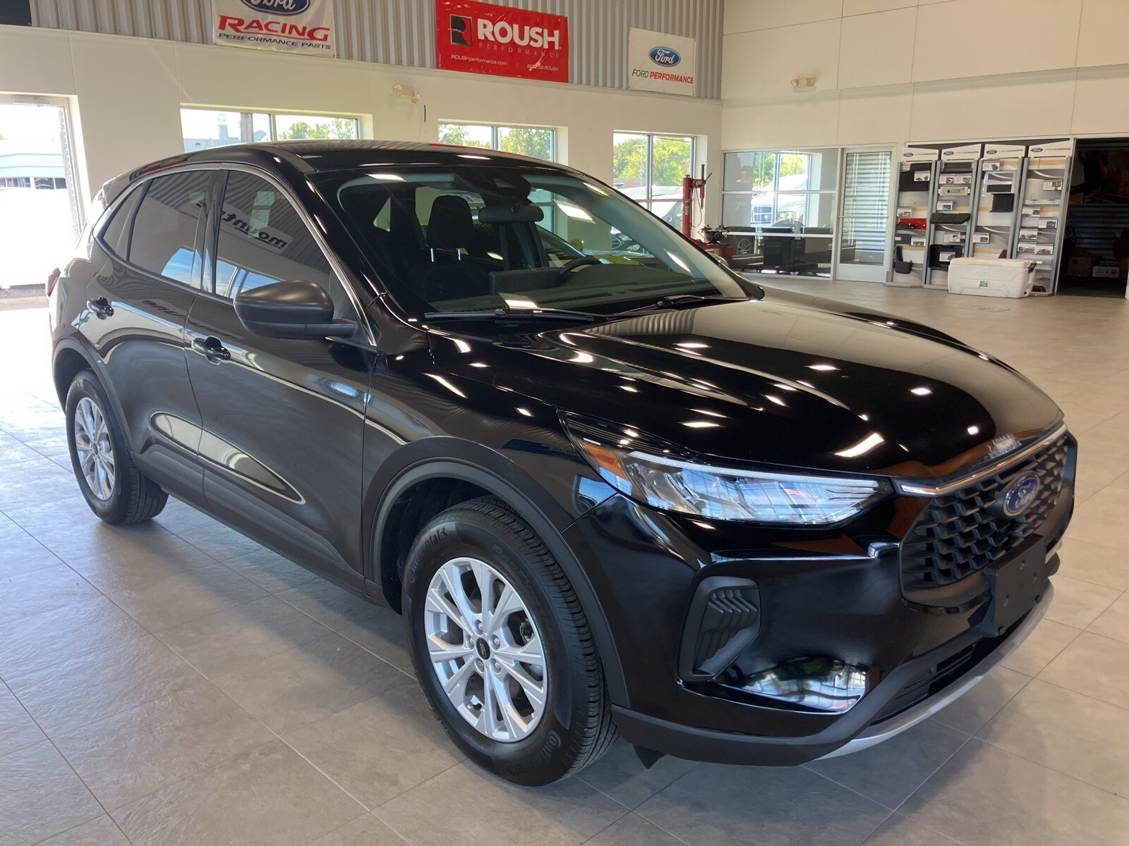 2023 Ford Escape Active photo 3