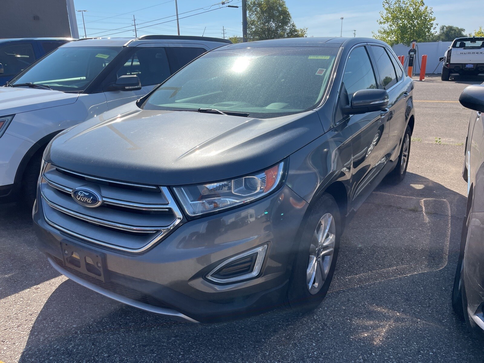 2017 Ford Edge SEL photo 2