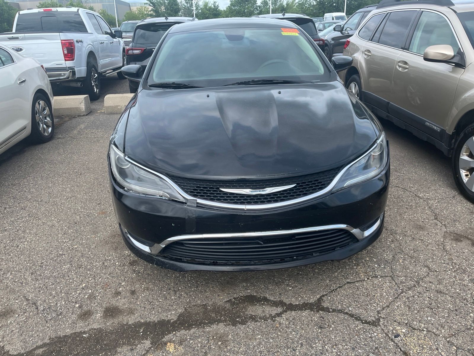 Thumbnail: 2016 Chrysler 200 - 19