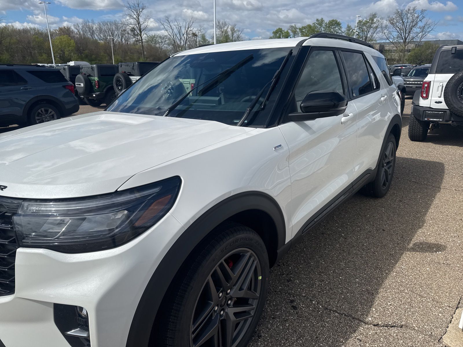 Thumbnail: 2026 Ford Explorer - 17